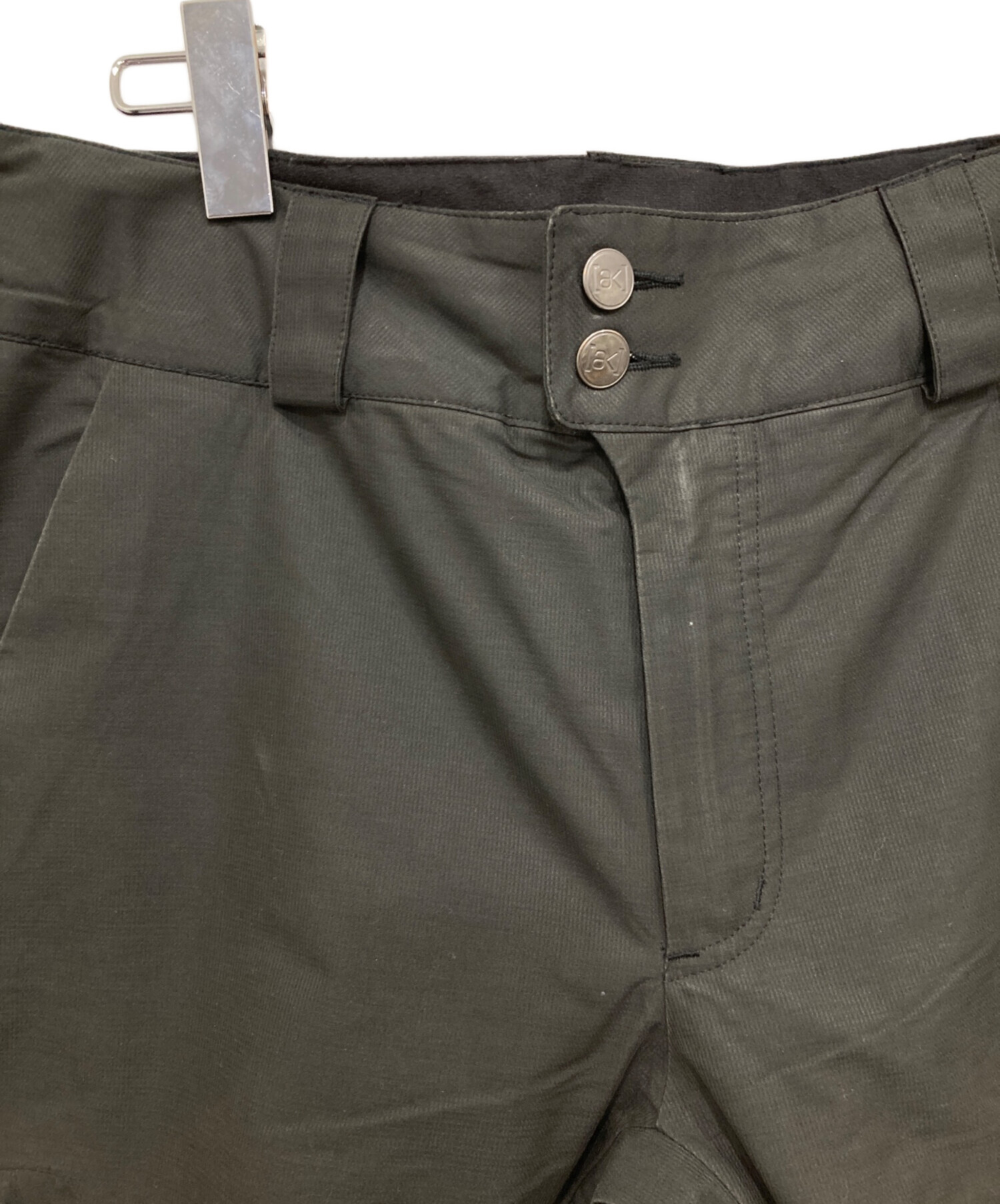 中古・古着通販】BURTON (バートン) AK 2L STAGGER PANT ブラック