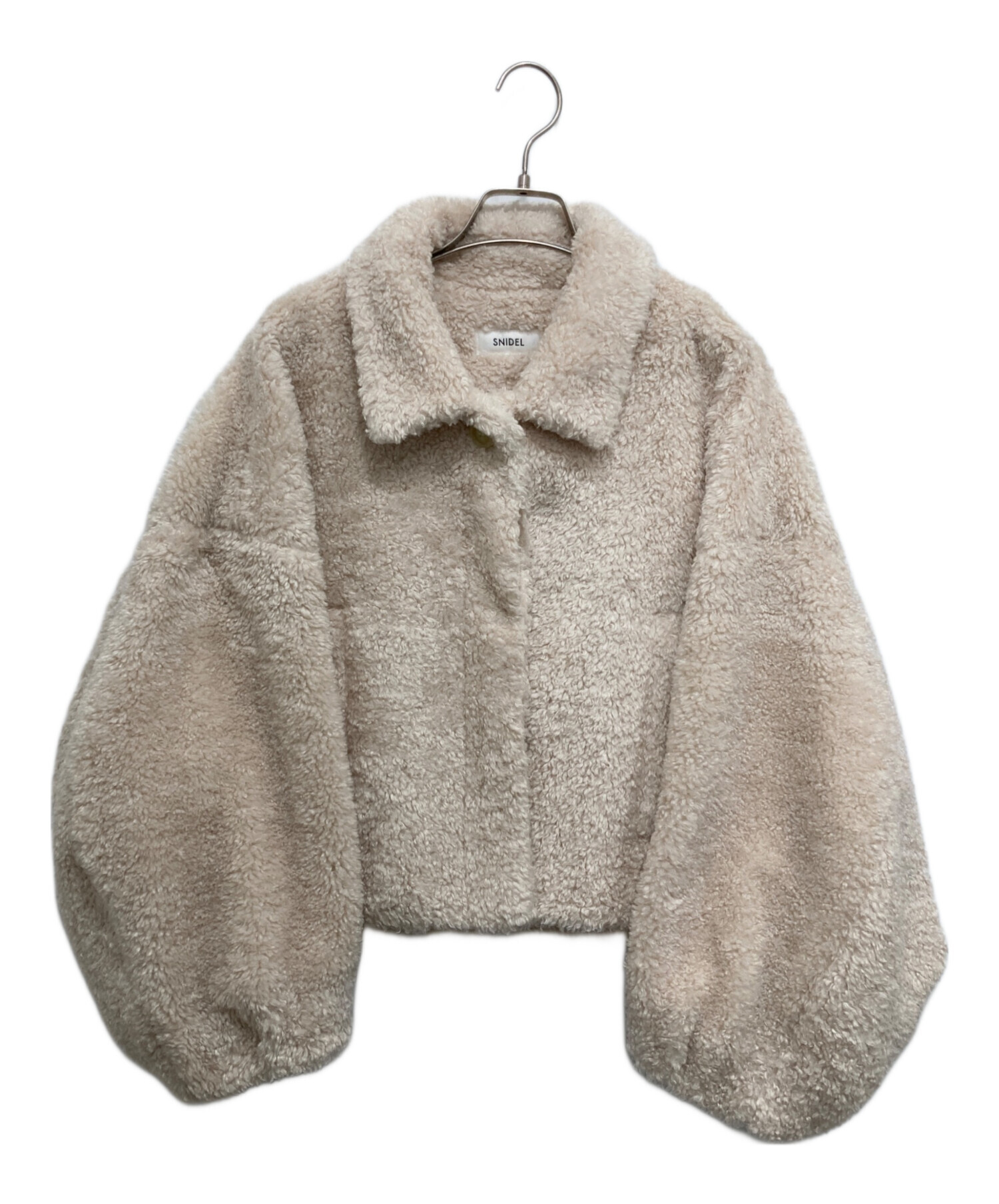 スナイデル　ショートボアコート SNIDEL - snidel スナイデル ボアショートジャケットコート 23awの通販