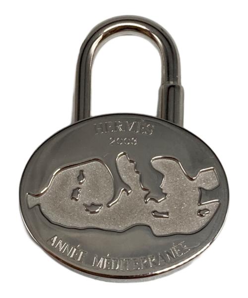 HERMES エルメス　カデナ　カバー　シルバー　新品 HERMES(エルメス) カデナ 南京錠 ペンダントトップ シルバー