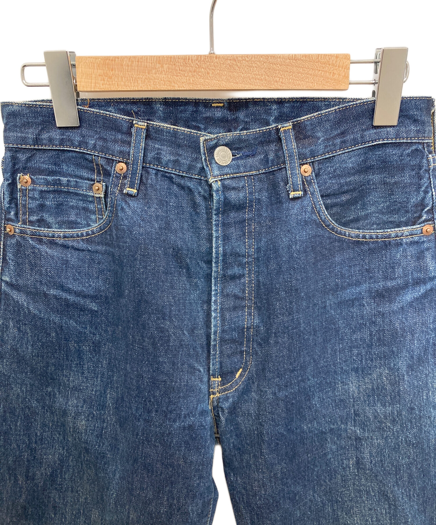 中古・古着通販】LEVI'S (リーバイス) デニムパンツ ネイビー サイズ