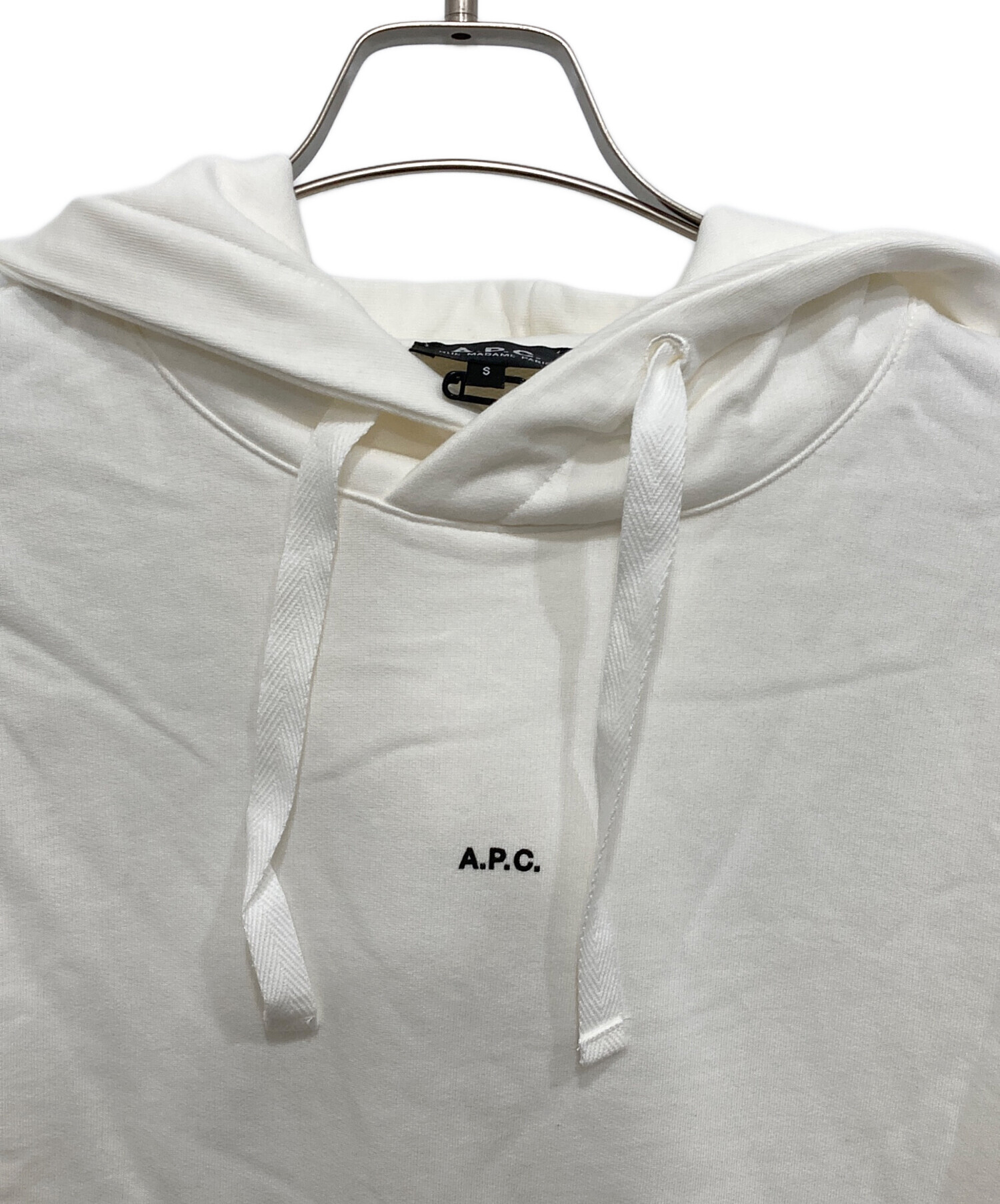 中古・古着通販】A.P.C. (アーペーセー) ロゴパーカー ホワイト サイズ