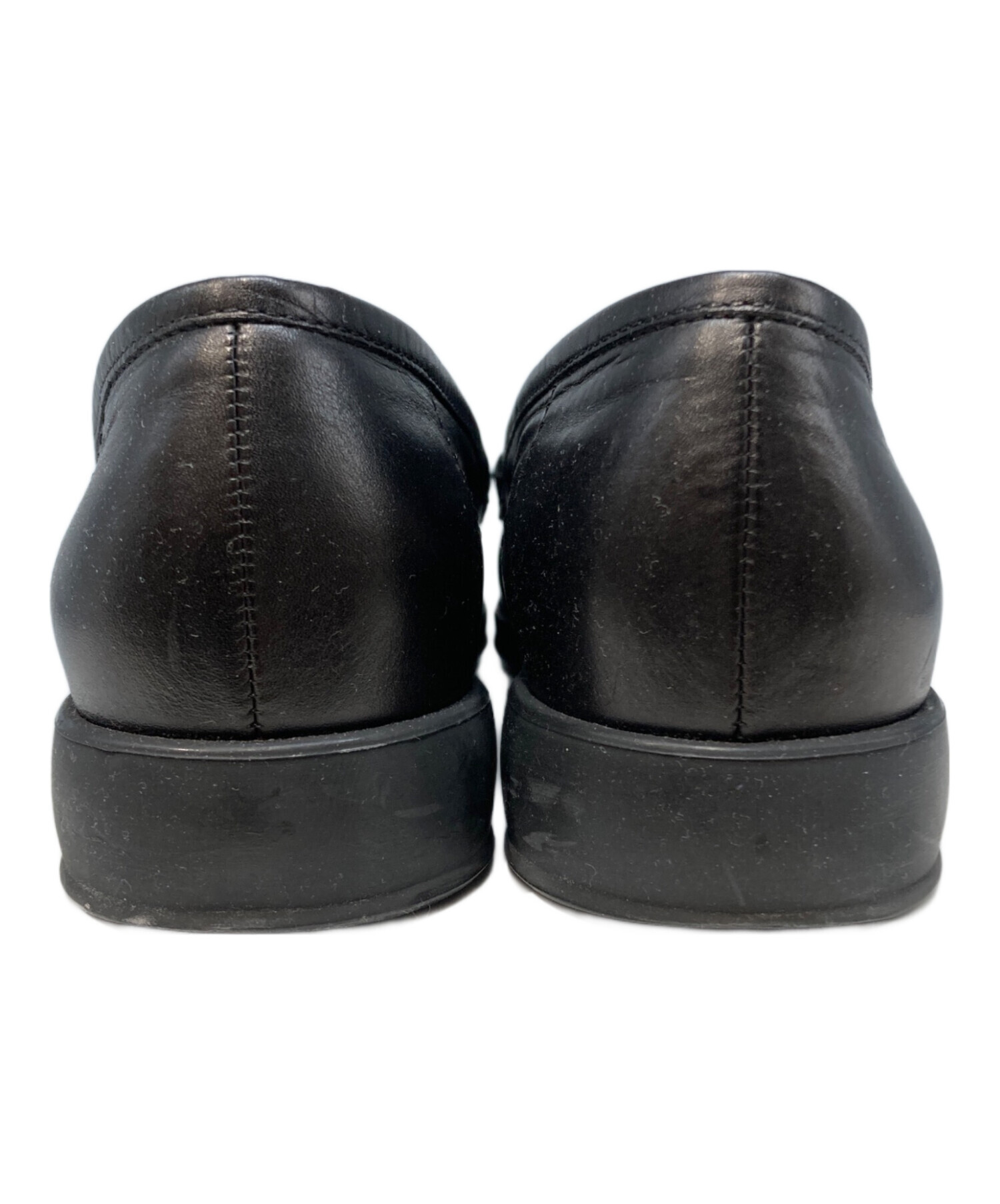 【中古】サルヴァトーレフェラガモ Salvatore Ferragamo IRINA ローファー スリッポン レザー 7.5 ブラック ホワイト 中古・古着通販】Salvatore Ferragamo (サルヴァトーレ フェラガモ