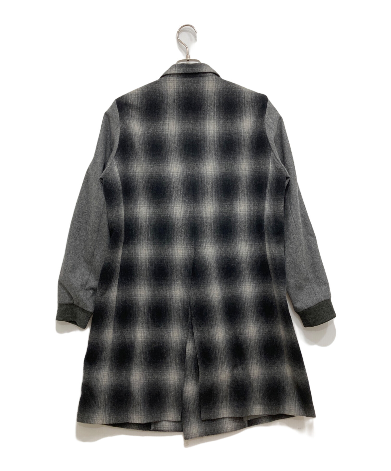 極美品 ETHOSENS ウール ロングコート チェック 中古・古着通販】ETHOSENS (エトセンス) チェック切替コート ブラック