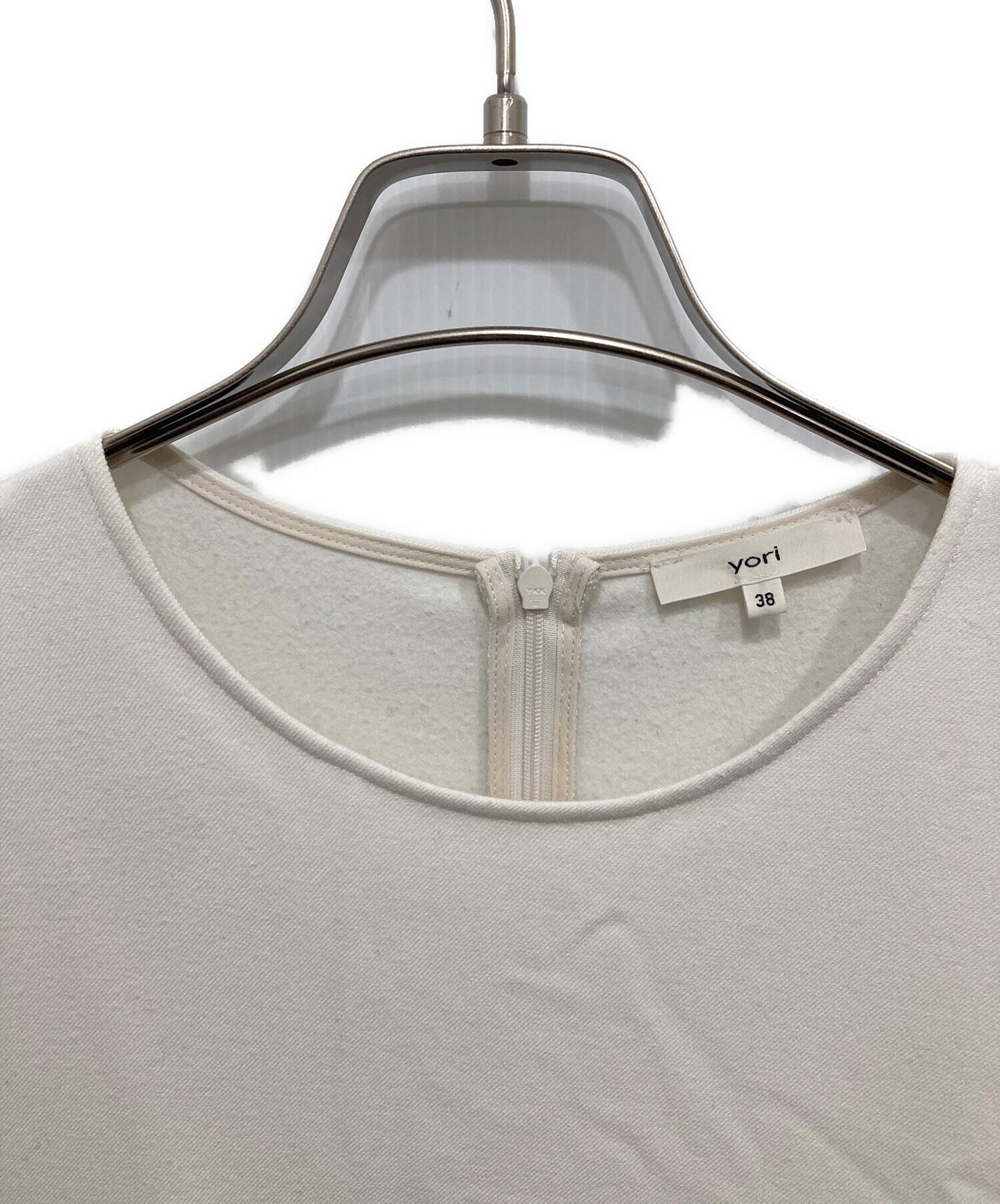 中古・古着通販】yori (ヨリ) ソフト裏起毛フリルブラウス ホワイト