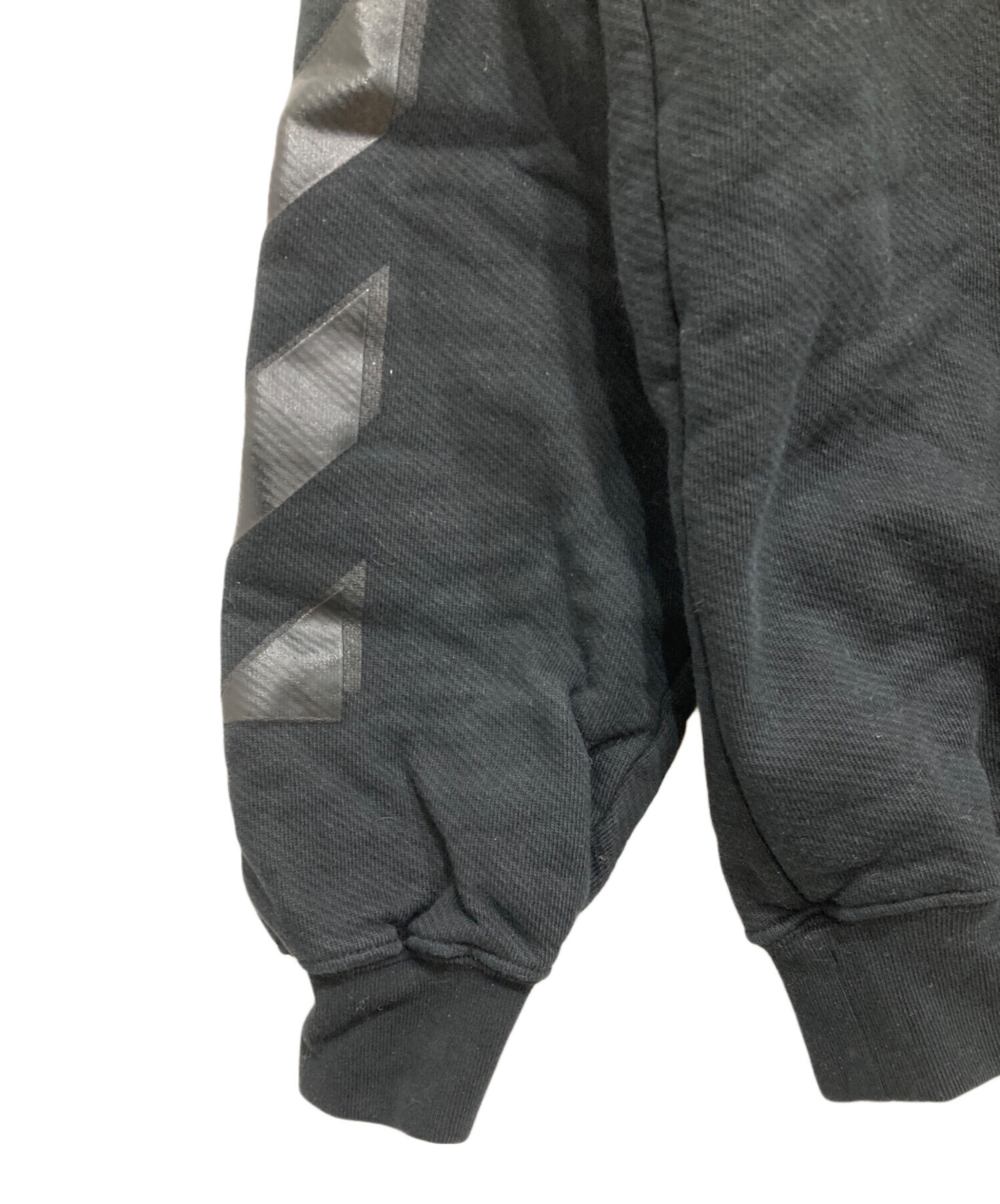 中古・古着通販】OFFWHITE (オフホワイト) クロスアローロゴパーカー