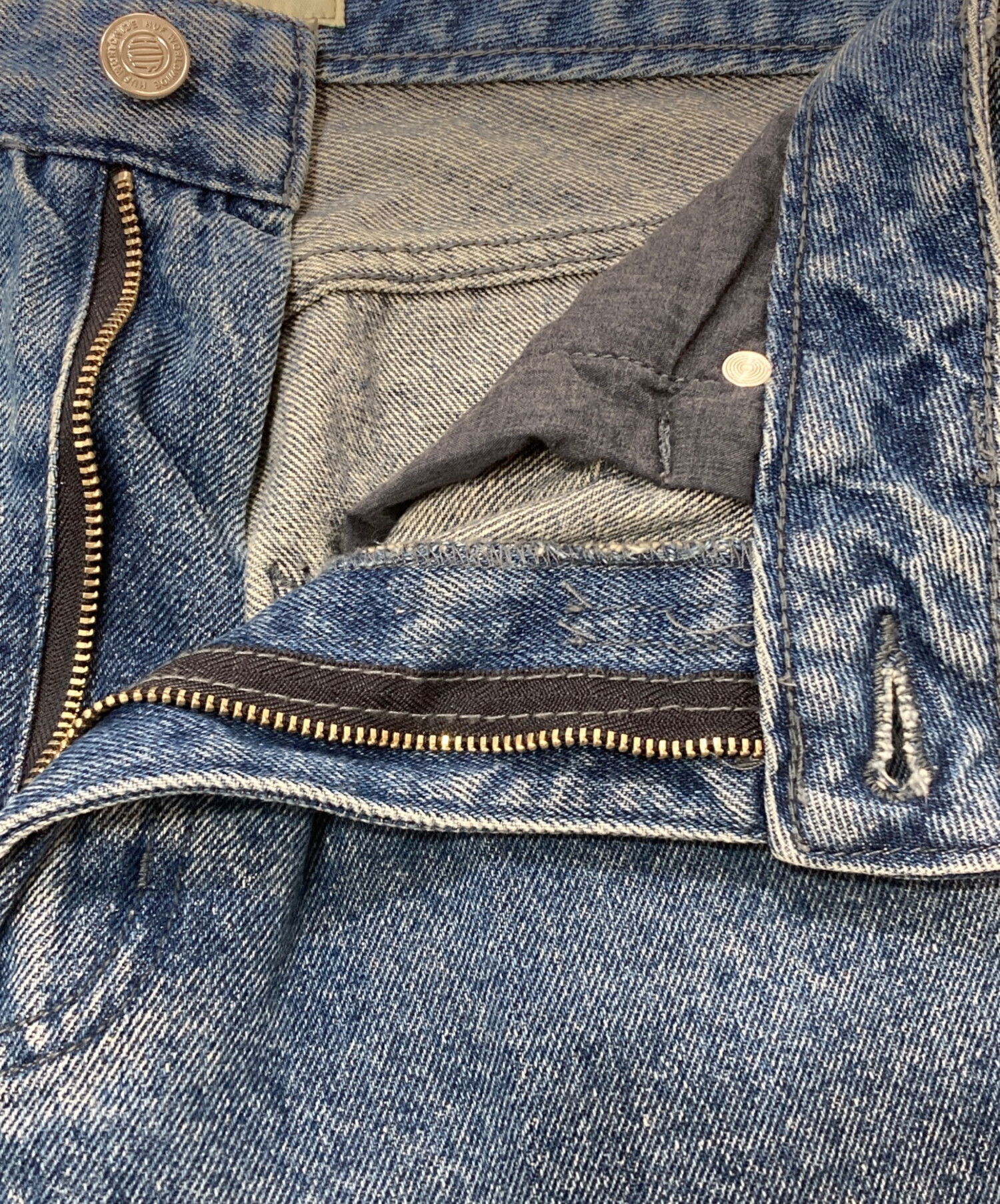 中古・古着通販】HUF (ハフ) バギーデニムパンツ インディゴ サイズ 