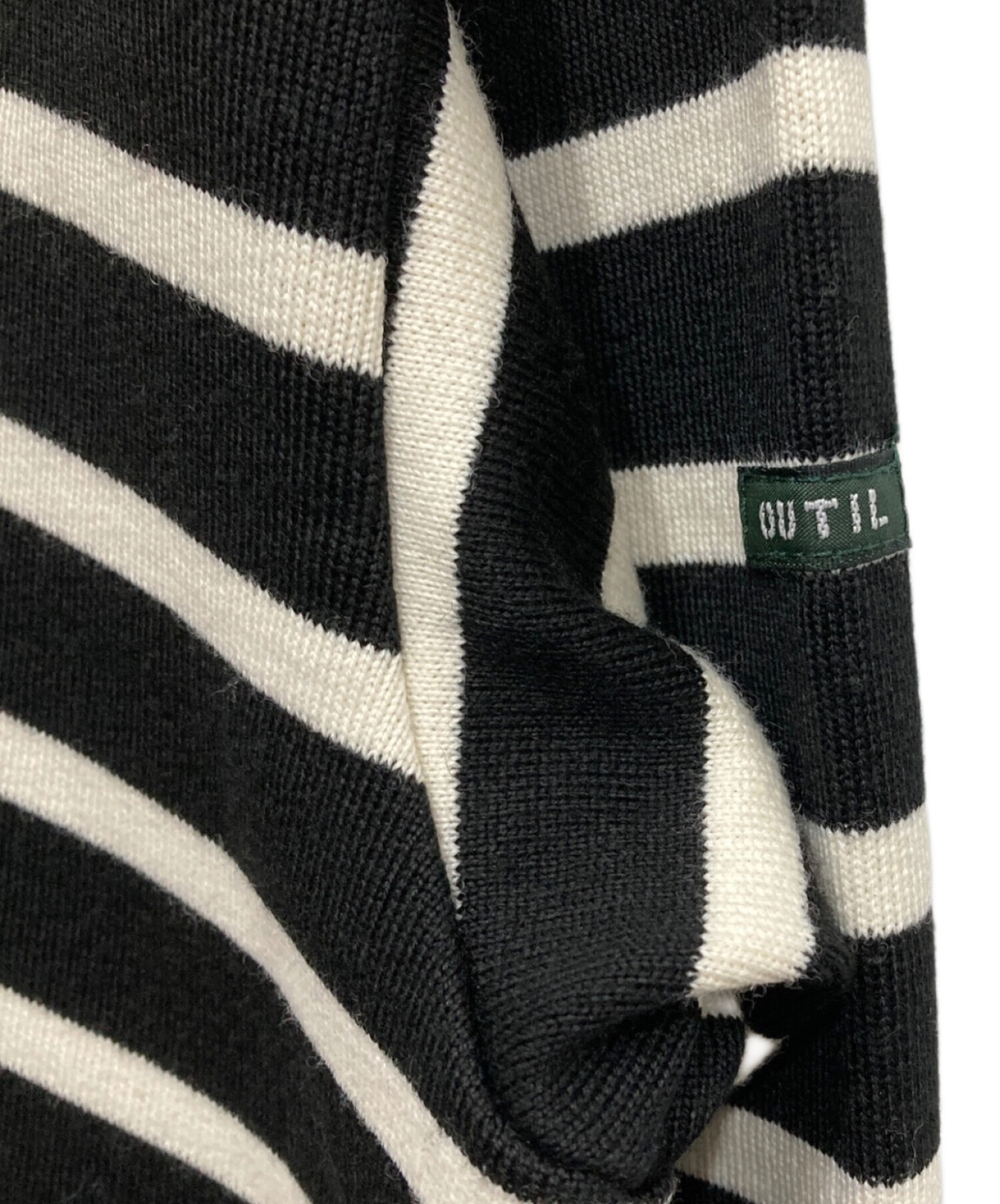 中古・古着通販】OUTIL (ウティ) タートルネックバスクシャツ ブラック