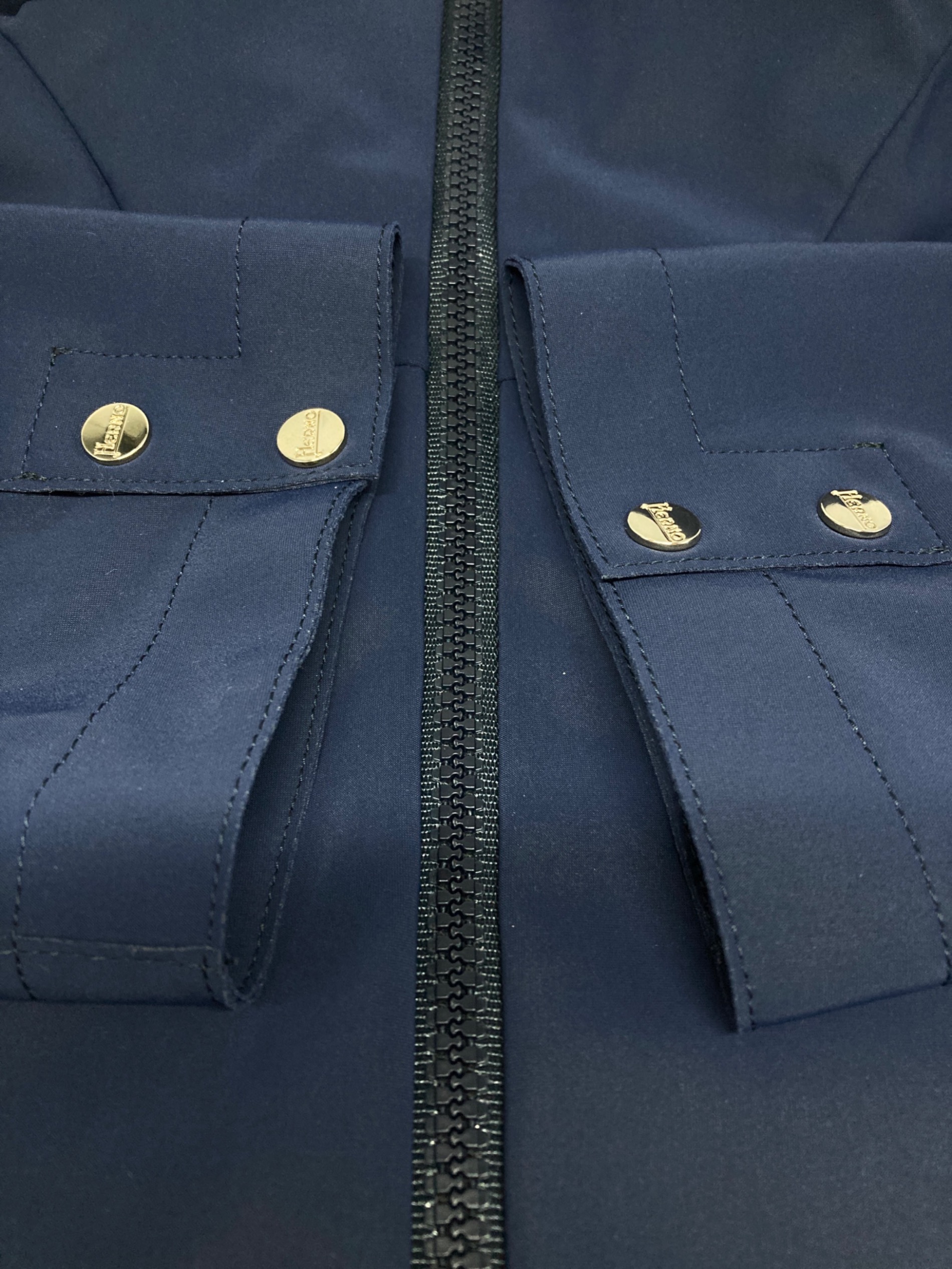 中古・古着通販】HERNO (ヘルノ) Giacca Corta First Act Jacket 中古・古着通販】HERNO (ヘルノ) Giacca Corta First Act Jacket