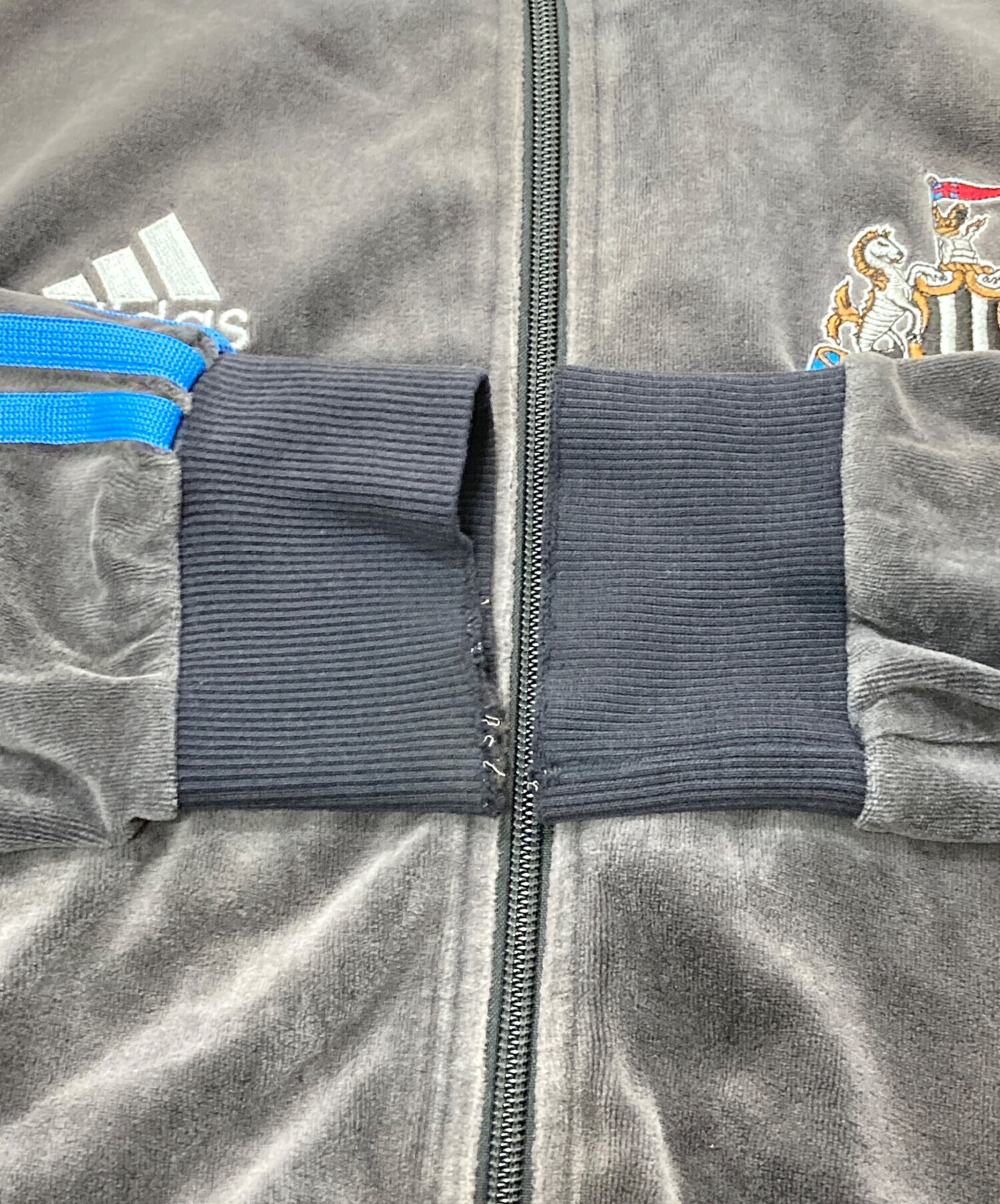 中古・古着通販】adidas (アディダス) 00'sトラックジャケット グレー