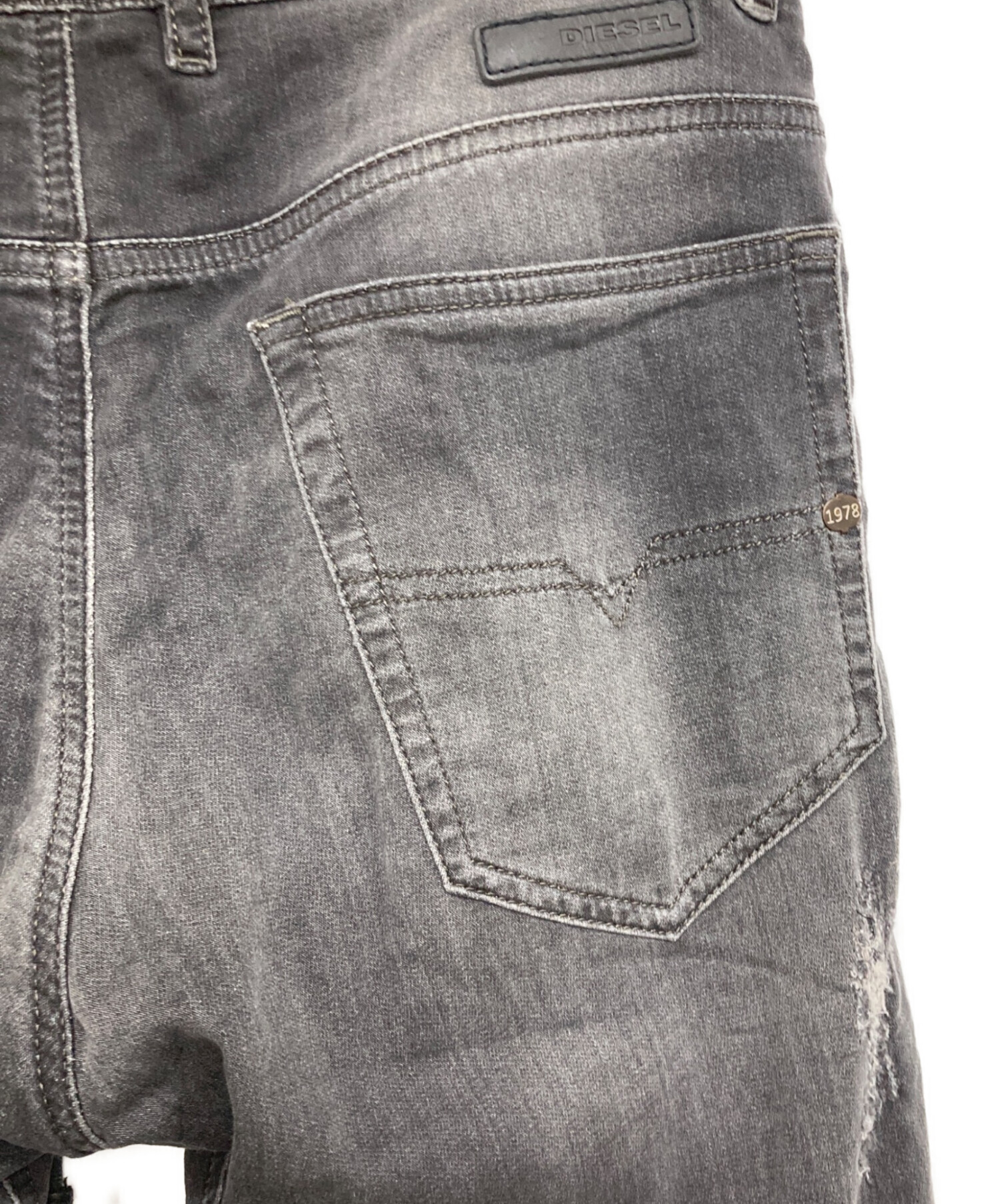 中古・古着通販】DIESEL (ディーゼル) ジョグジーンズ グレー サイズ
