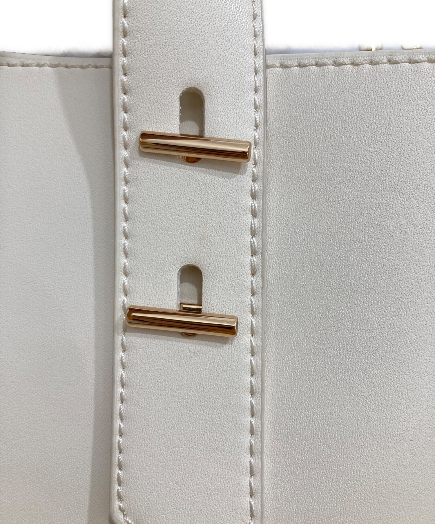 中古・古着通販】CHARLES & KEITH (チャールズアンドキース) ダブル