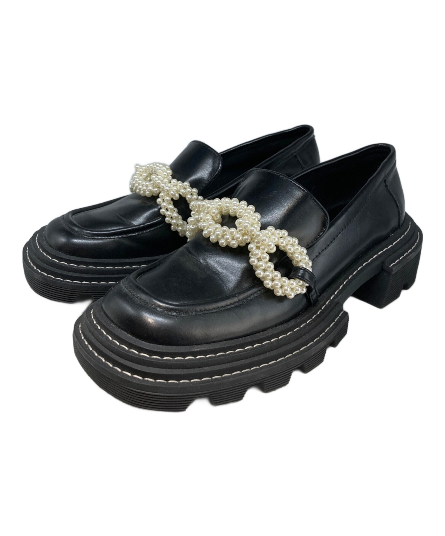 中古・古着通販】CHARLES & KEITH (チャールズアンドキース) パール 