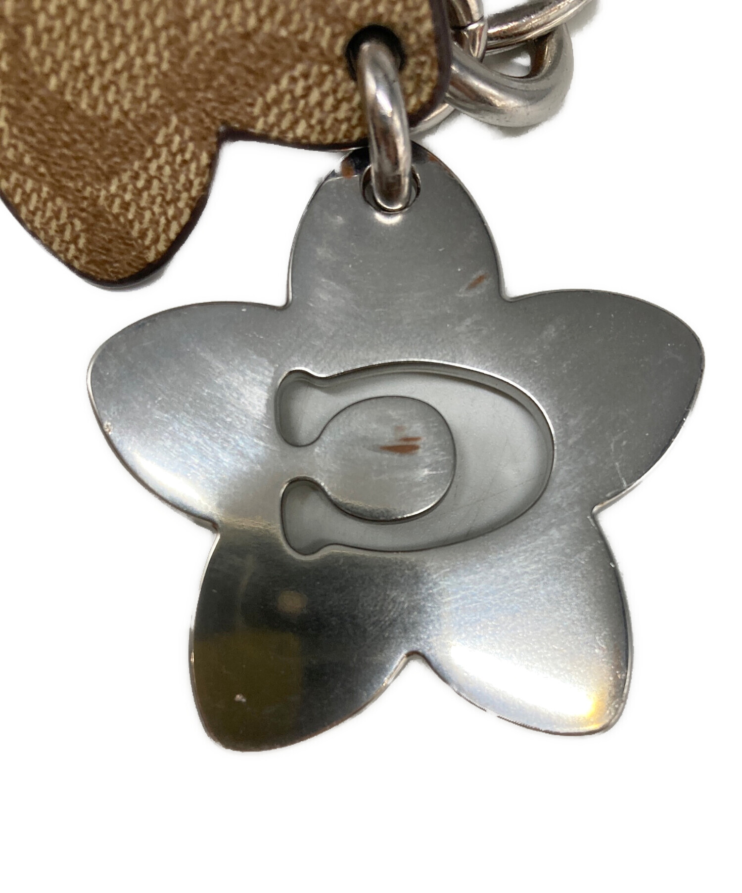 【未使用】COACH コーチワイルドフラワー　バッグチャーム 中古・古着通販】COACH (コーチ) ワイルドフラワーバッグチャーム