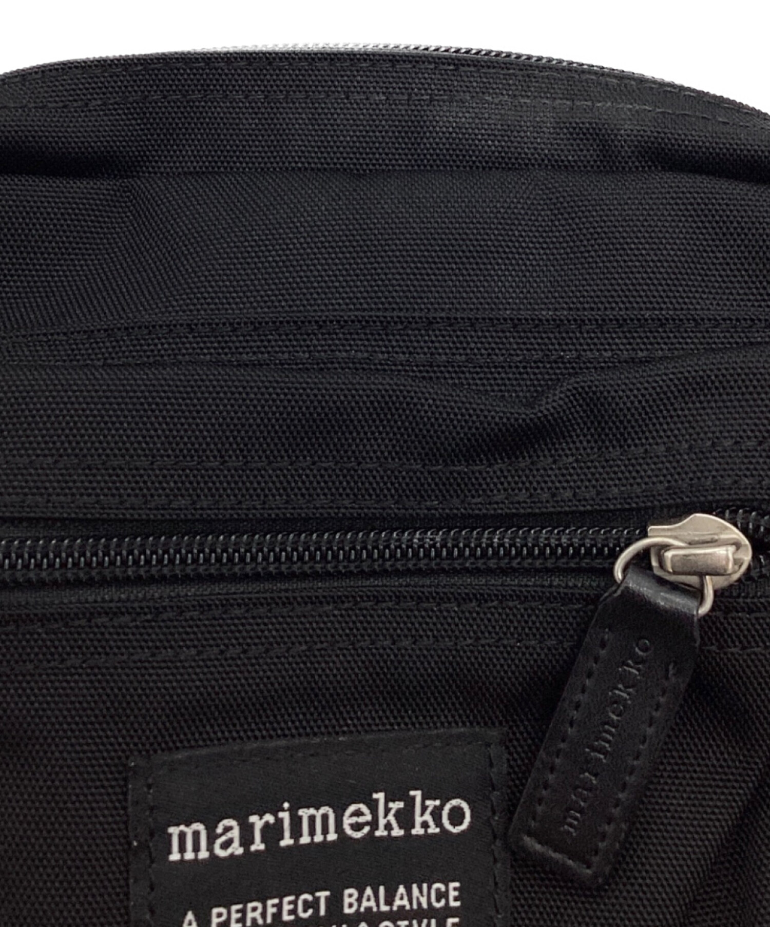 中古・古着通販】marimekko (マリメッコ) ショルダーバッグ ブラック