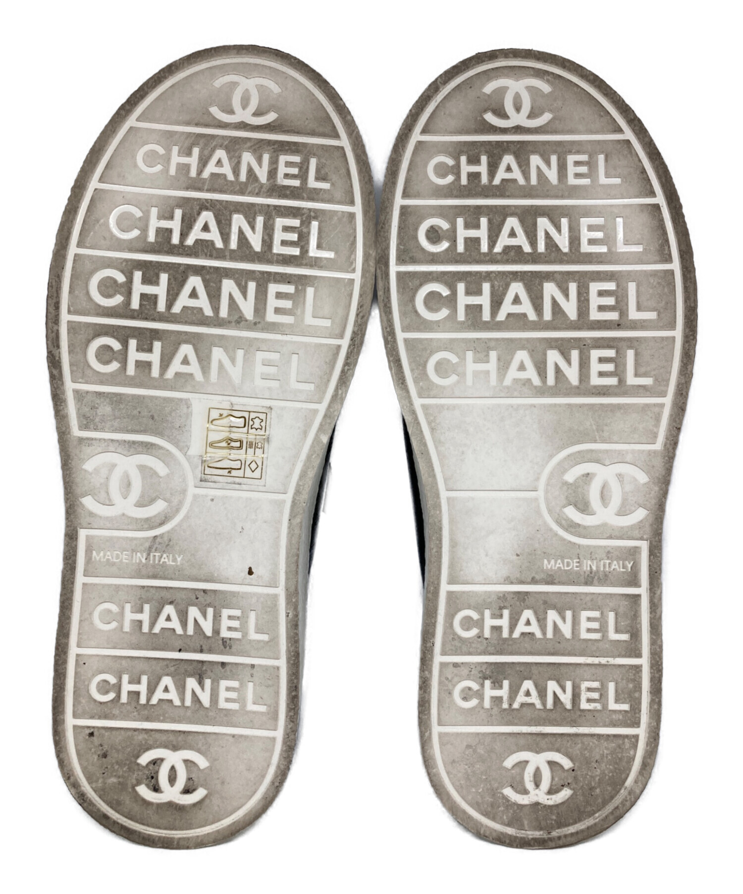シャネル靴 中古・古着通販】CHANEL (シャネル) ローカットロゴマークチャーム