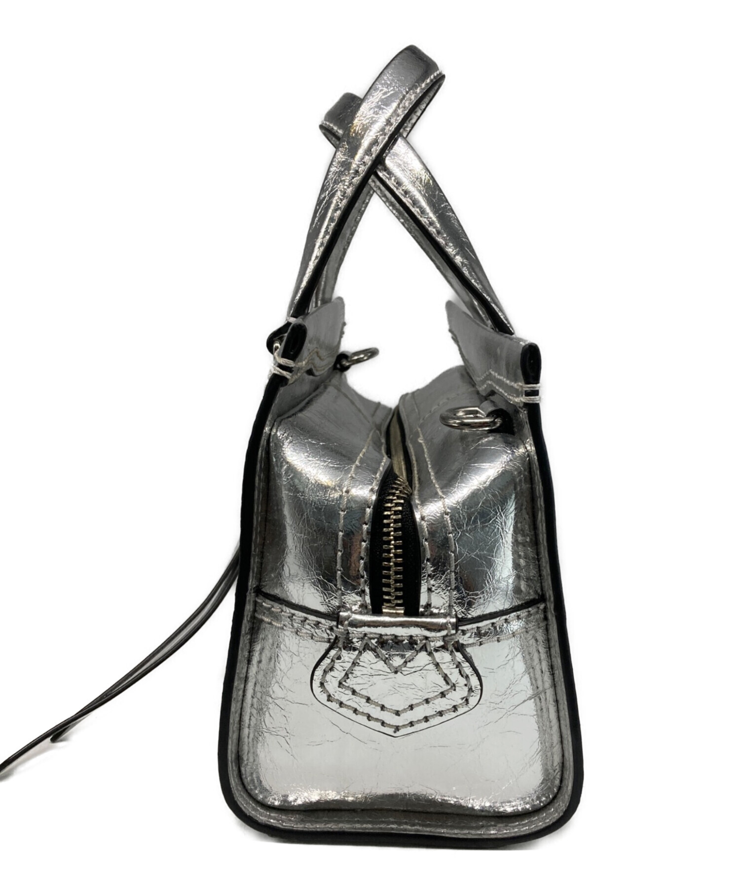 Marc Jacobs クリンクルレザー シルバー2way サッチェルS 中古・古着通販】MARC JACOBS (マークジェイコブス) メタリック
