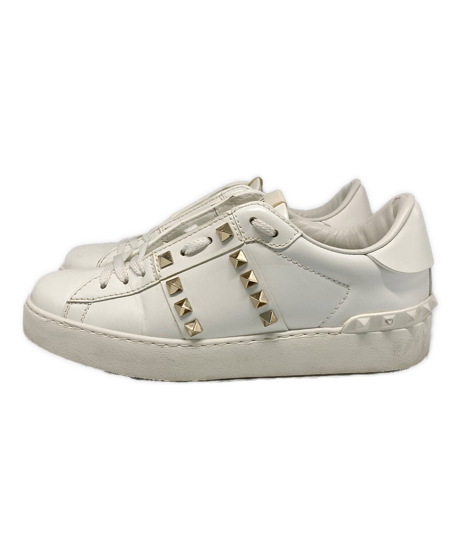 d*a様 確実正規　ヴァレンティノ　スニーカー　VALENTINO　スタッズ 中古・古着通販】VALENTINO (ヴァレンティノ) スタッズスニーカー