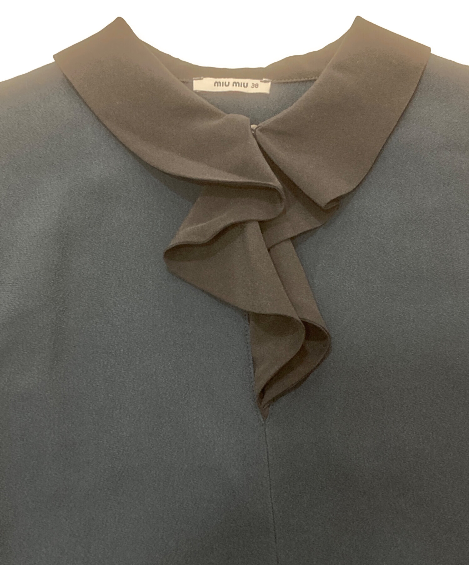 miu miu ノースリーブ トップス 38 中古・古着通販】MIU MIU (ミュウミュウ) ノースリーブワンピース