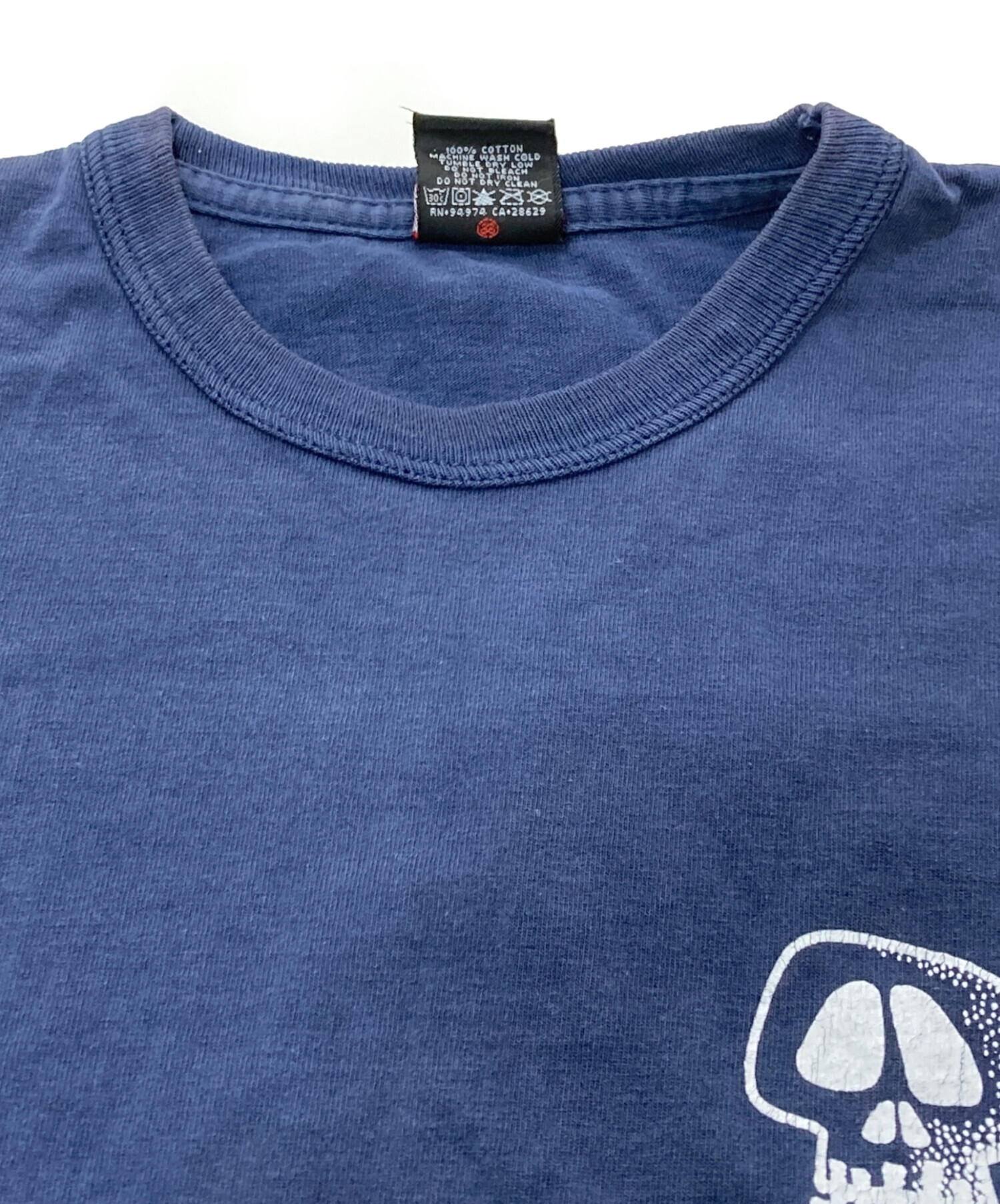中古・古着通販】stussy (ステューシー) スカルプリントTシャツ
