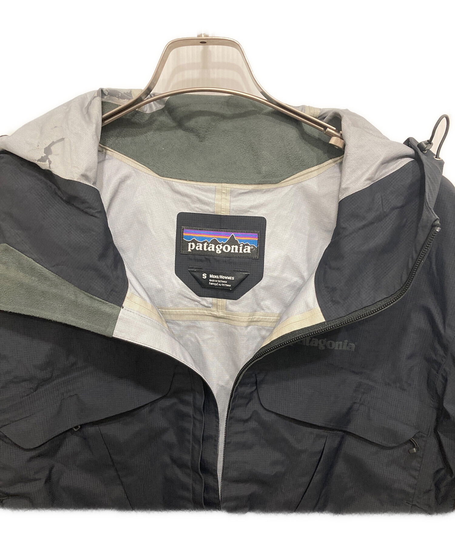 中古・古着通販】Patagonia (パタゴニア) ジャケット ブラック サイズ
