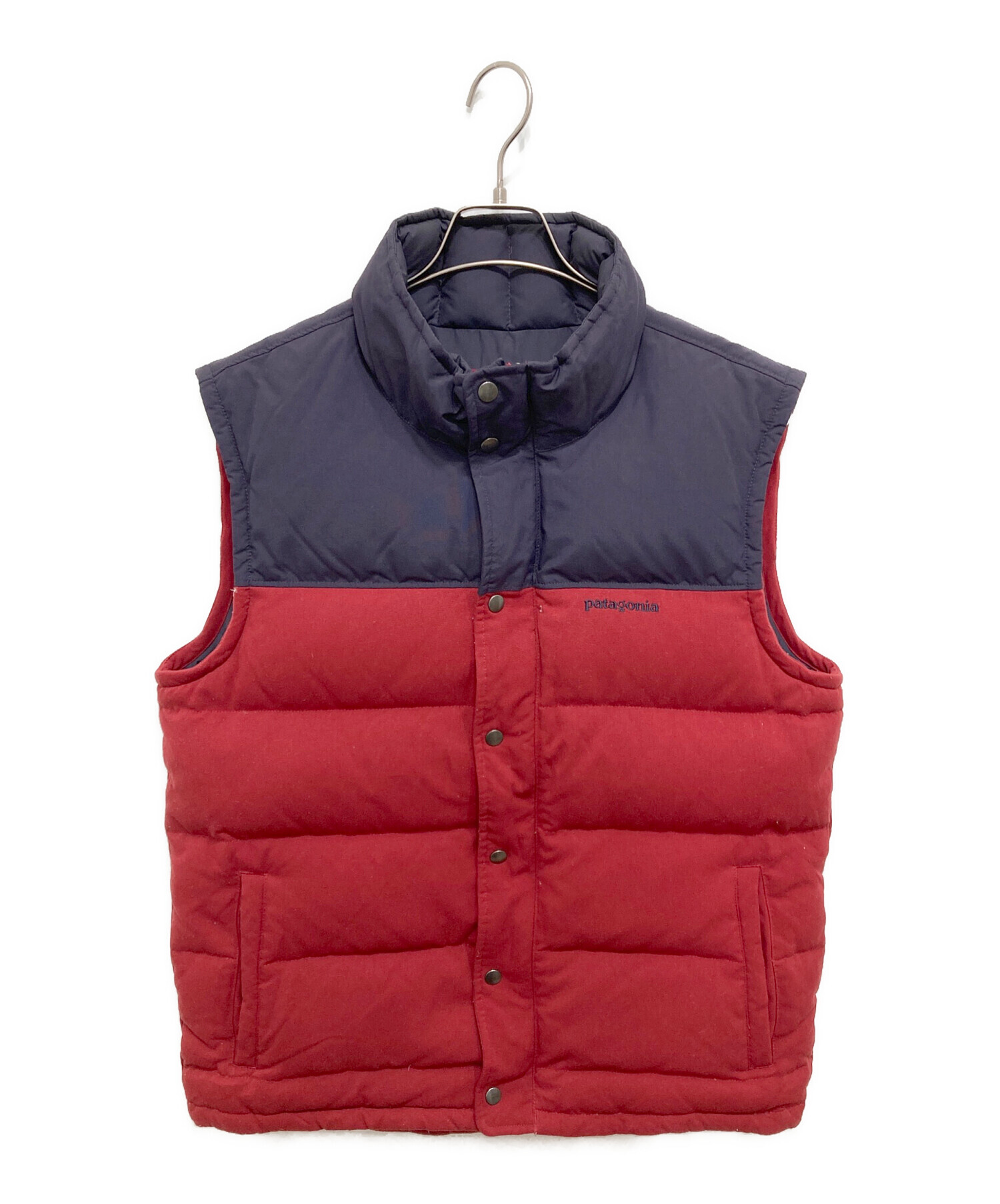 patagonia パタゴニア ビビーダウンベスト Mサイズ ネイビー/レッド 中古・古着通販】Patagonia (パタゴニア) BIVY DOWN VEST/バイカラー