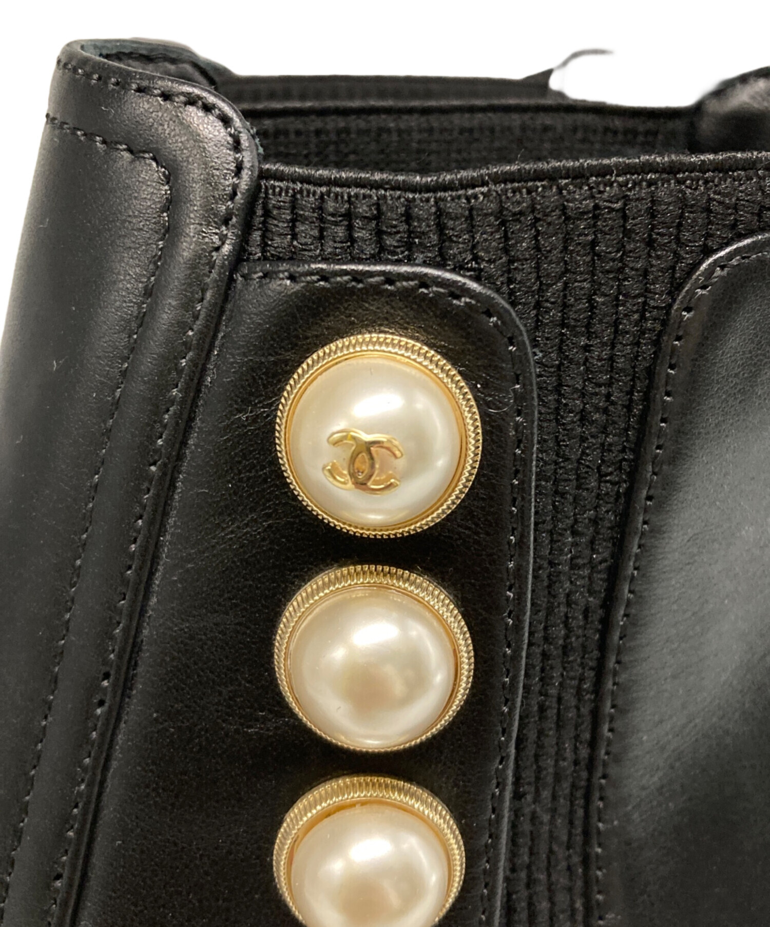 中古・古着通販】CHANEL (シャネル) イミテーションパールサイドゴア