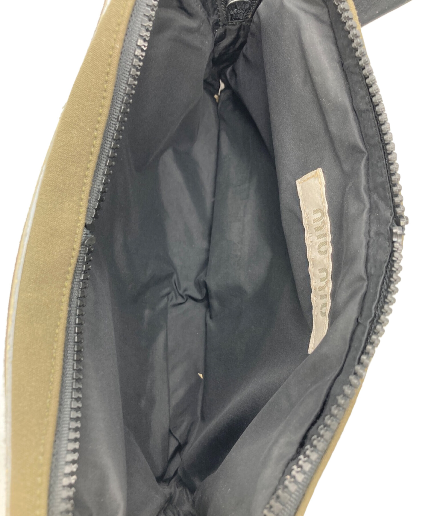 中古・古着通販】MIU MIU (ミュウミュウ) ロゴエンボスウエストバッグ 
