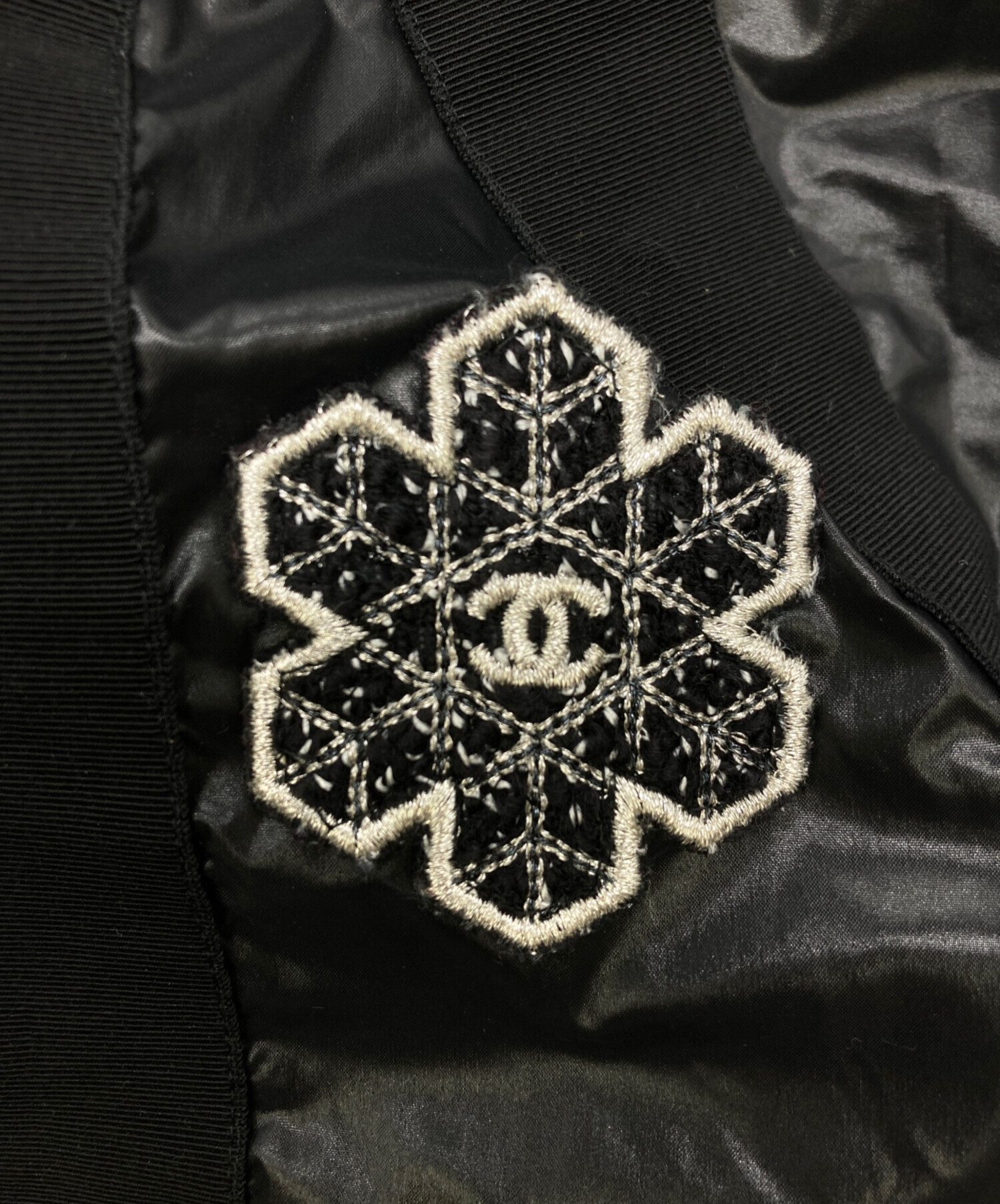 中古・古着通販】CHANEL (シャネル) ナイロンギャザーコート ブラック