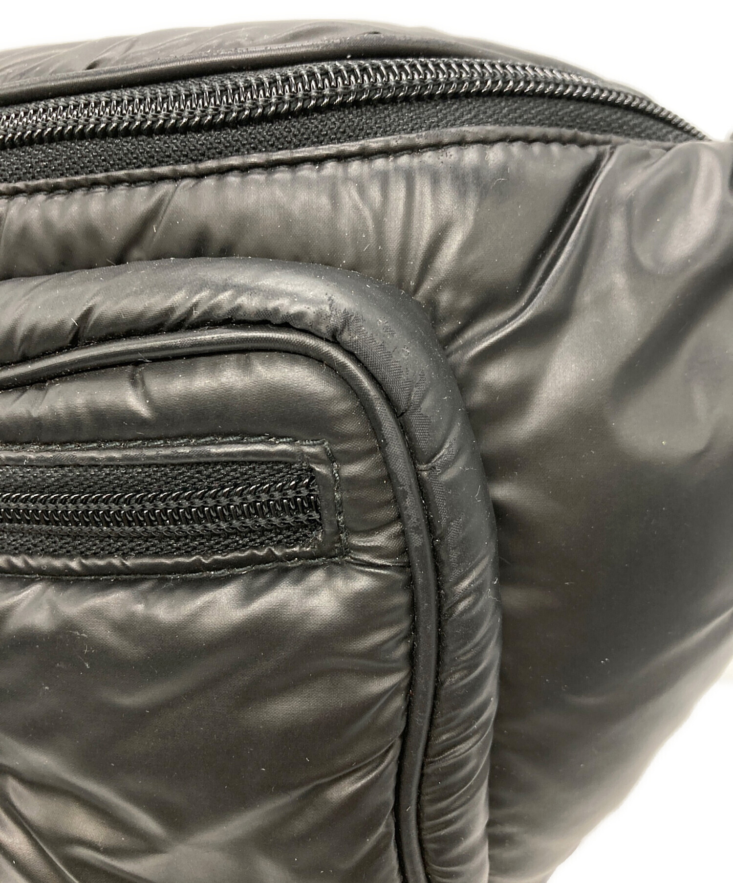 【未使用級】バレンシアガ エクスプローラー ベルトバッグ レザー ロゴ 黒 BALENCIAGA（バレンシアガ） ボディバッグ EXPLORER BELT PACK