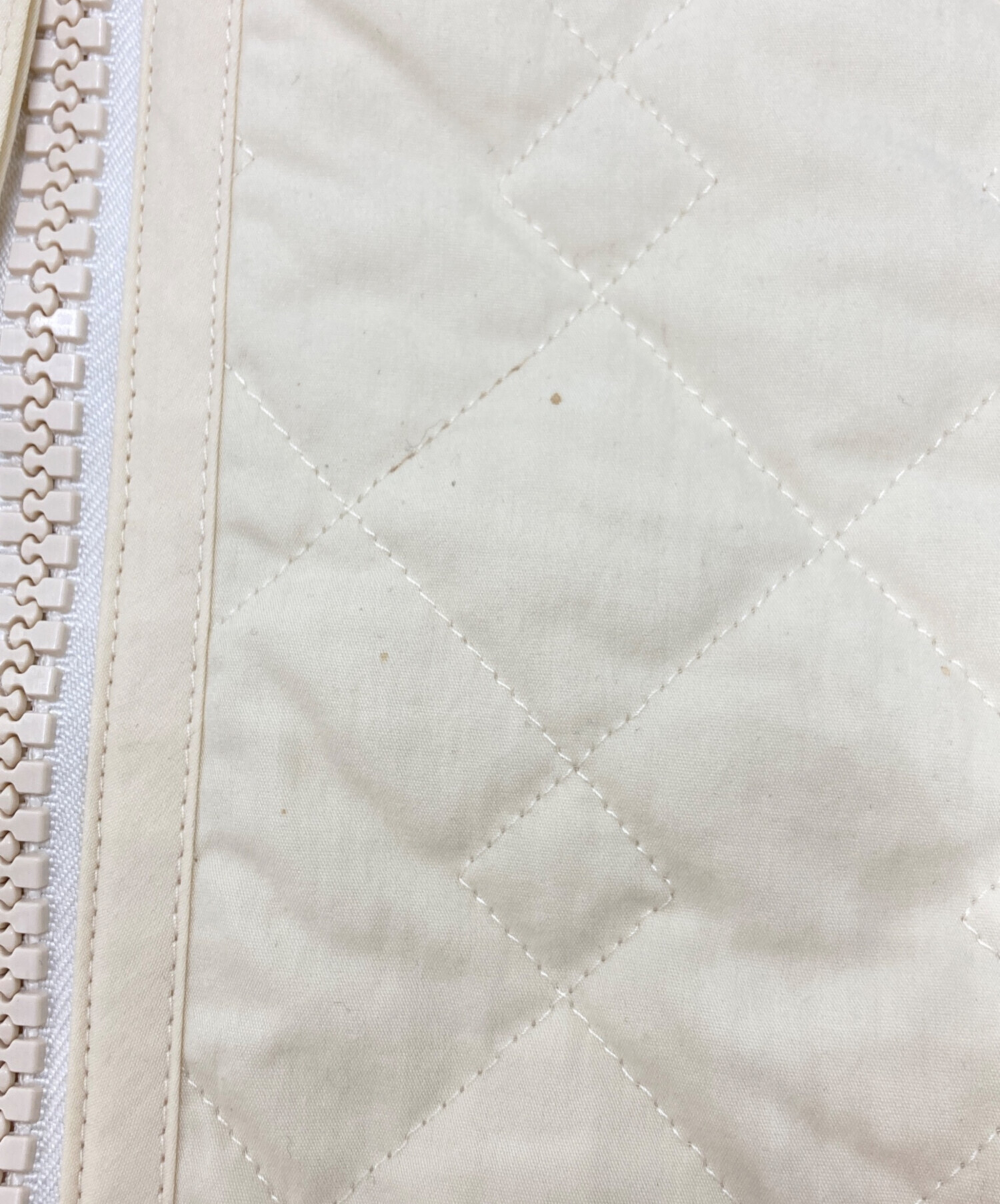 中古・古着通販】A.P.C. (アーペーセー) Eleaキルティングベスト