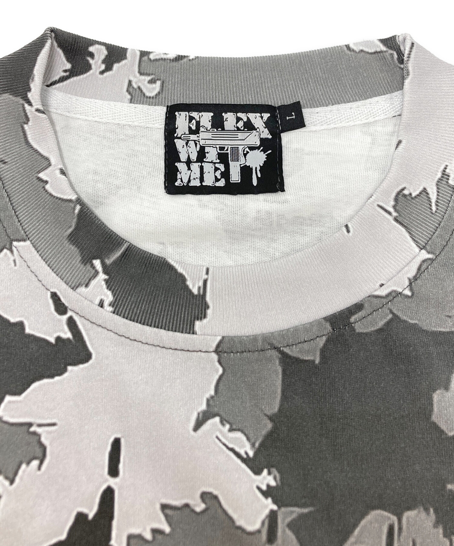 中古・古着通販】FLEX WIT ME (フレックスウィット三―) カモ柄ロゴT