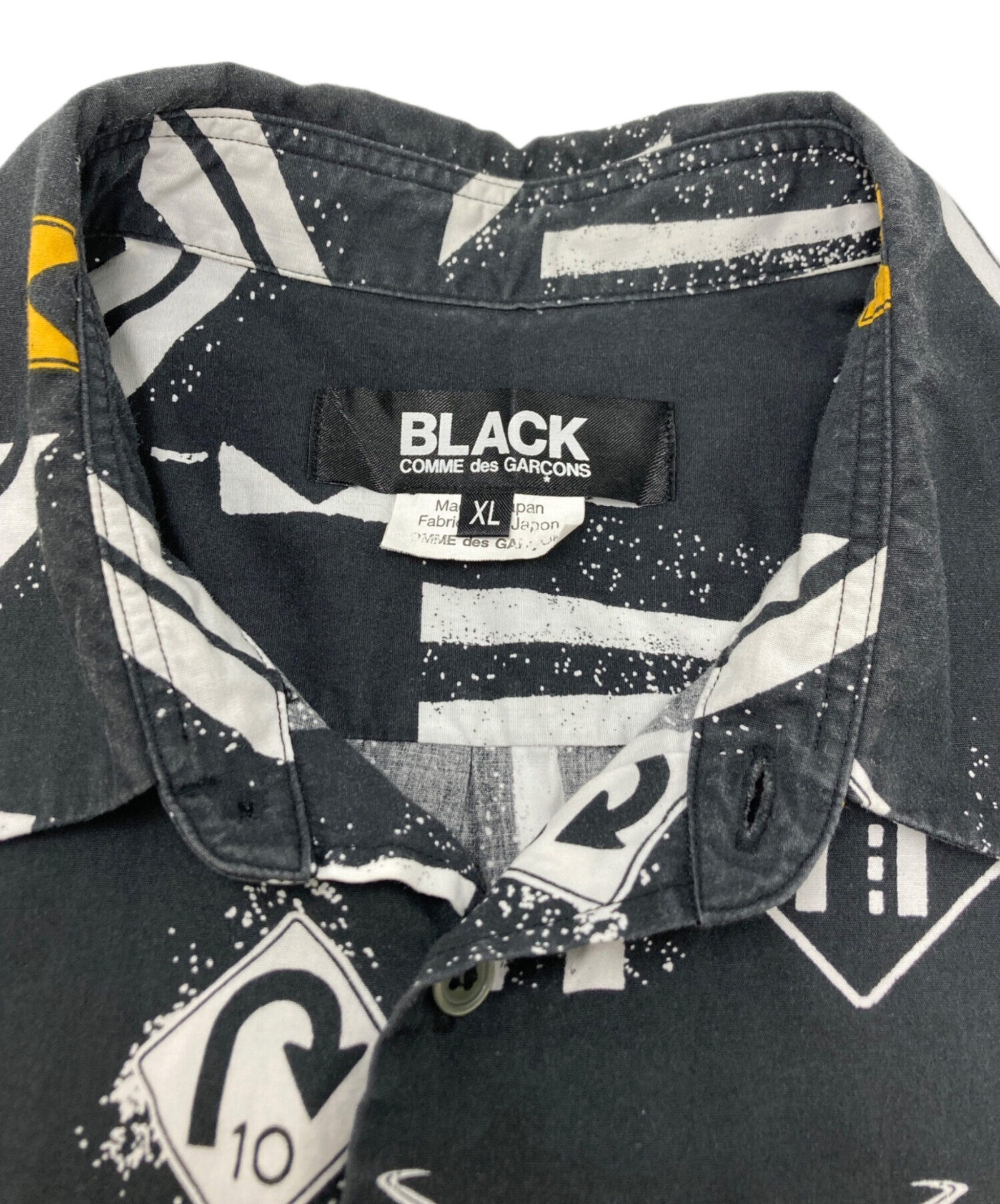 【中古】ブラックコムデギャルソン BLACK COMME des GARCONS コットン レギュラーカラー 半袖シャツ ブラックxホワイト【サイズXS】【ユニセックス】 BLACK COMME des GARCONS × 99%is 半袖Tシャツ Holiday Studs Custom