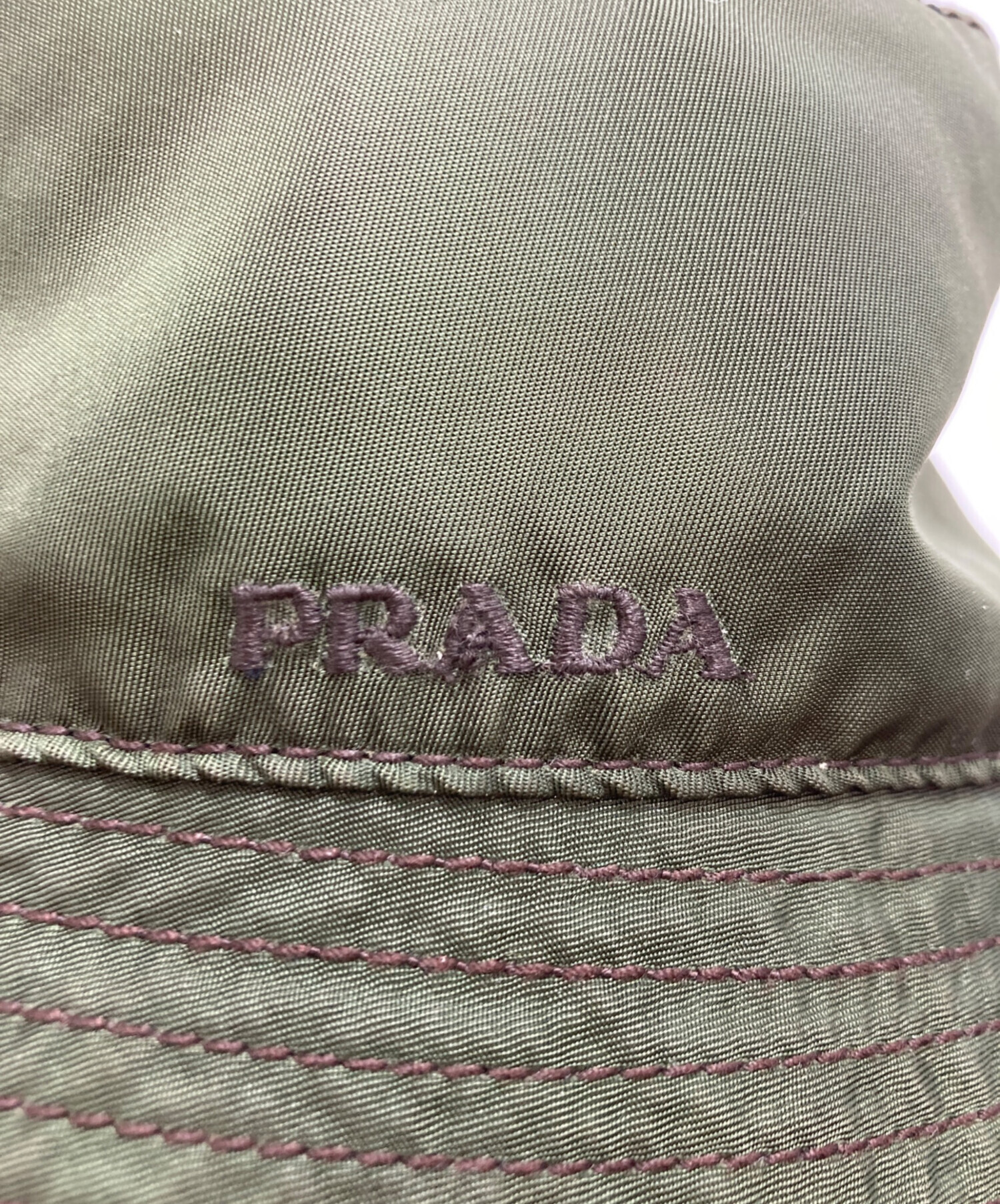 中古・古着通販】PRADA (プラダ) 刺繍ナイロンバケットハット カーキ 