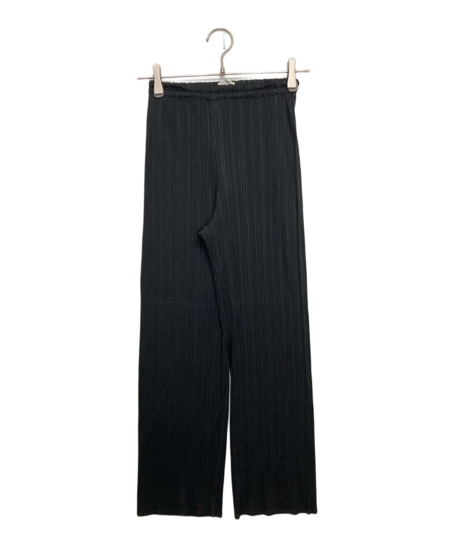 PLEATS PLEASE サブリナパンツ ブラック 中古・古着通販】PLEATS PLEASE (プリーツプリーズ) プリーツパンツ