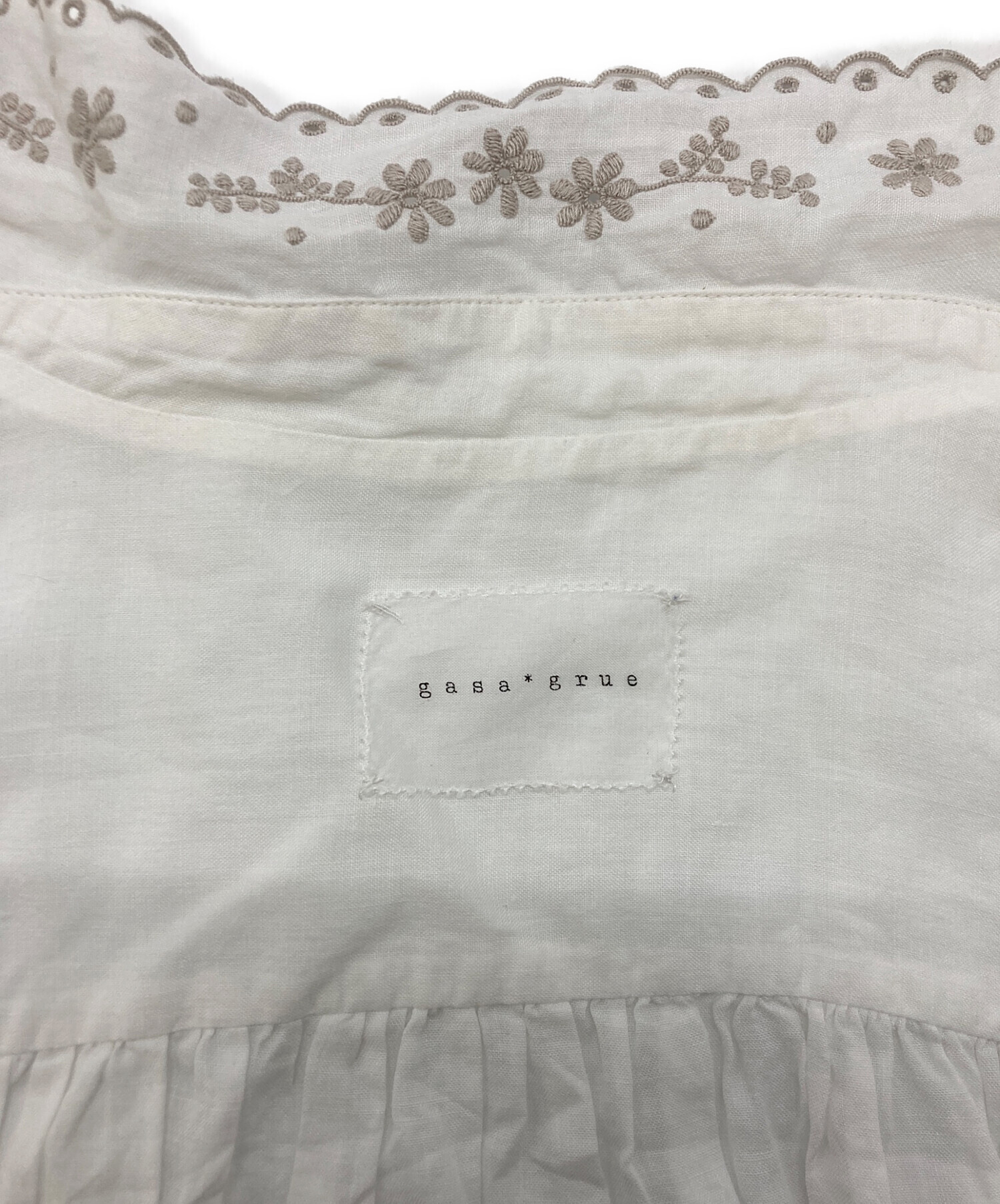 中古・古着通販】gasa*grue (ガサ) 刺繍リネンシャツブラウス ホワイト 