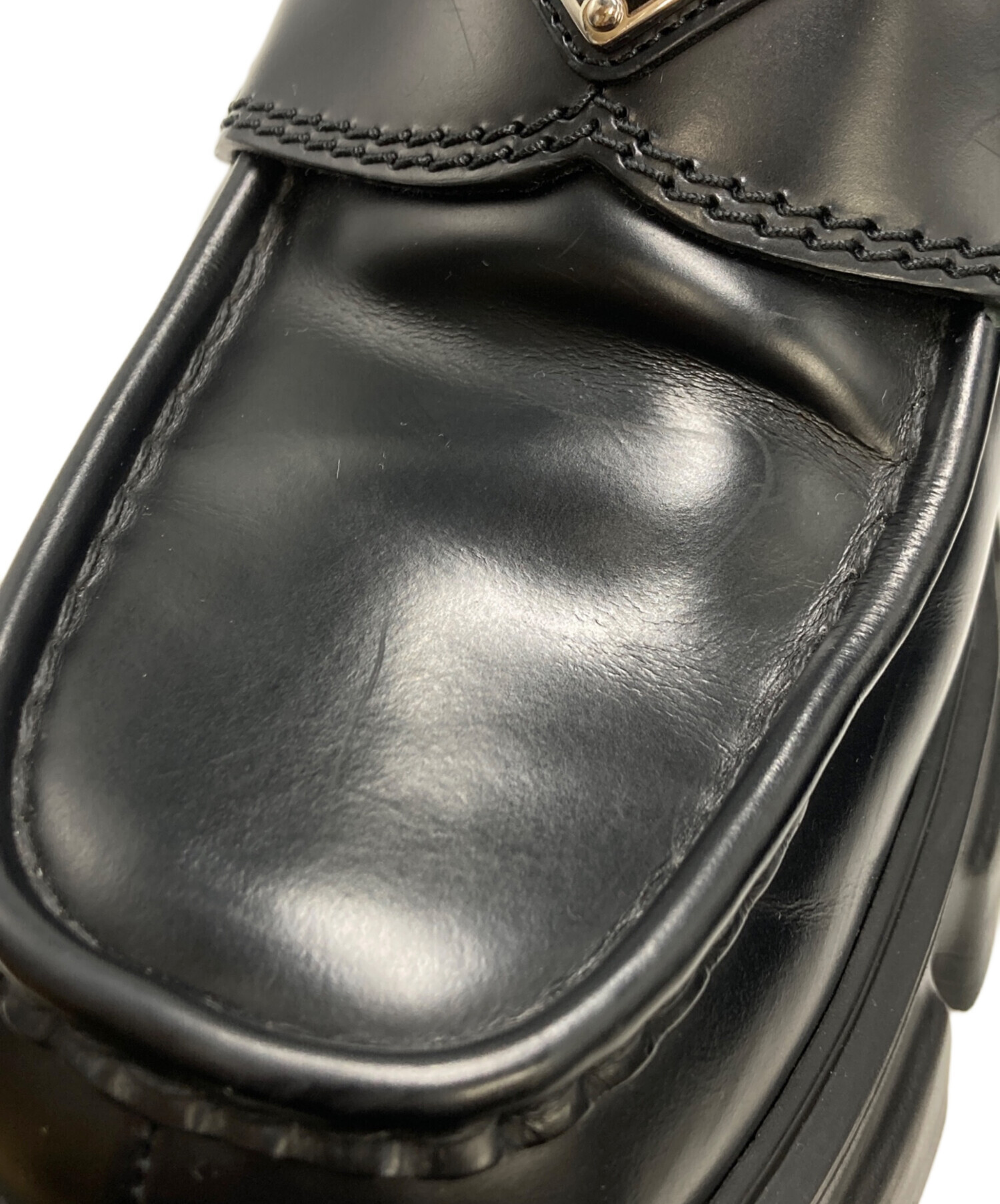 中古・古着通販】PRADA (プラダ) Monolith brushed leather loafers