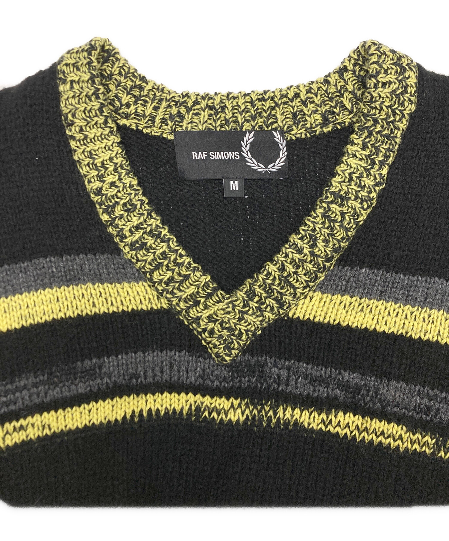 RAF SIMONS × FRED PERRY ニットベスト RAF SIMONS × FRED PERRY ニットベスト FRED PERRY X RAF SIMONS