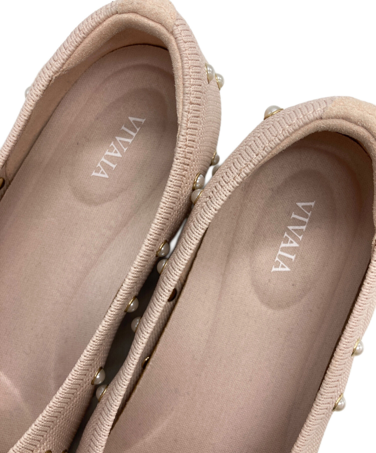 中古・古着通販】VIVAIA (ビバイア) パール装飾ニットリボンパンプス