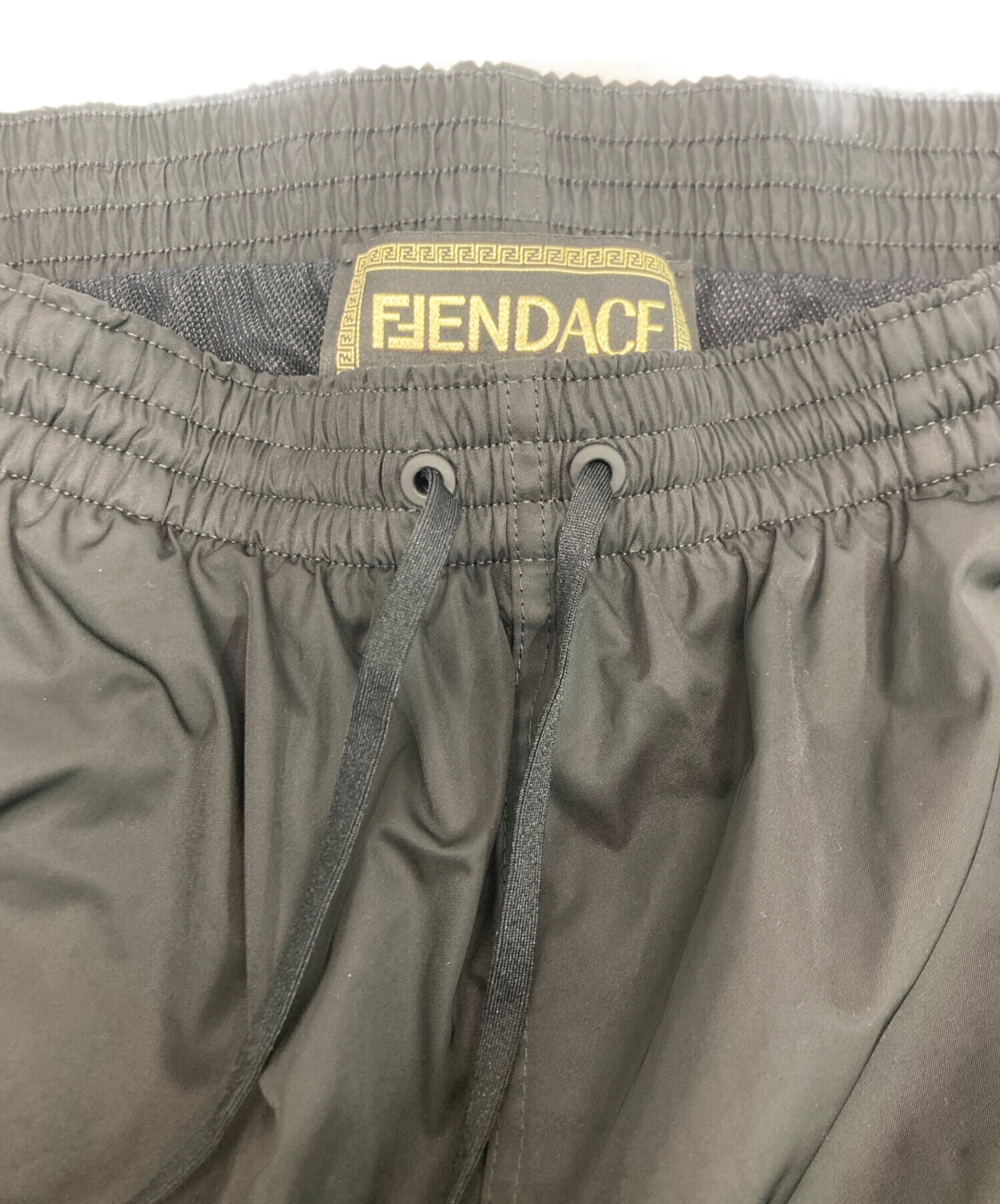 VERSACE ハーフ　パンツ　ショート　FENDI コラボ VERSACE ハーフ パンツ ショート FENDI コラボ アウトレット】【ラスト