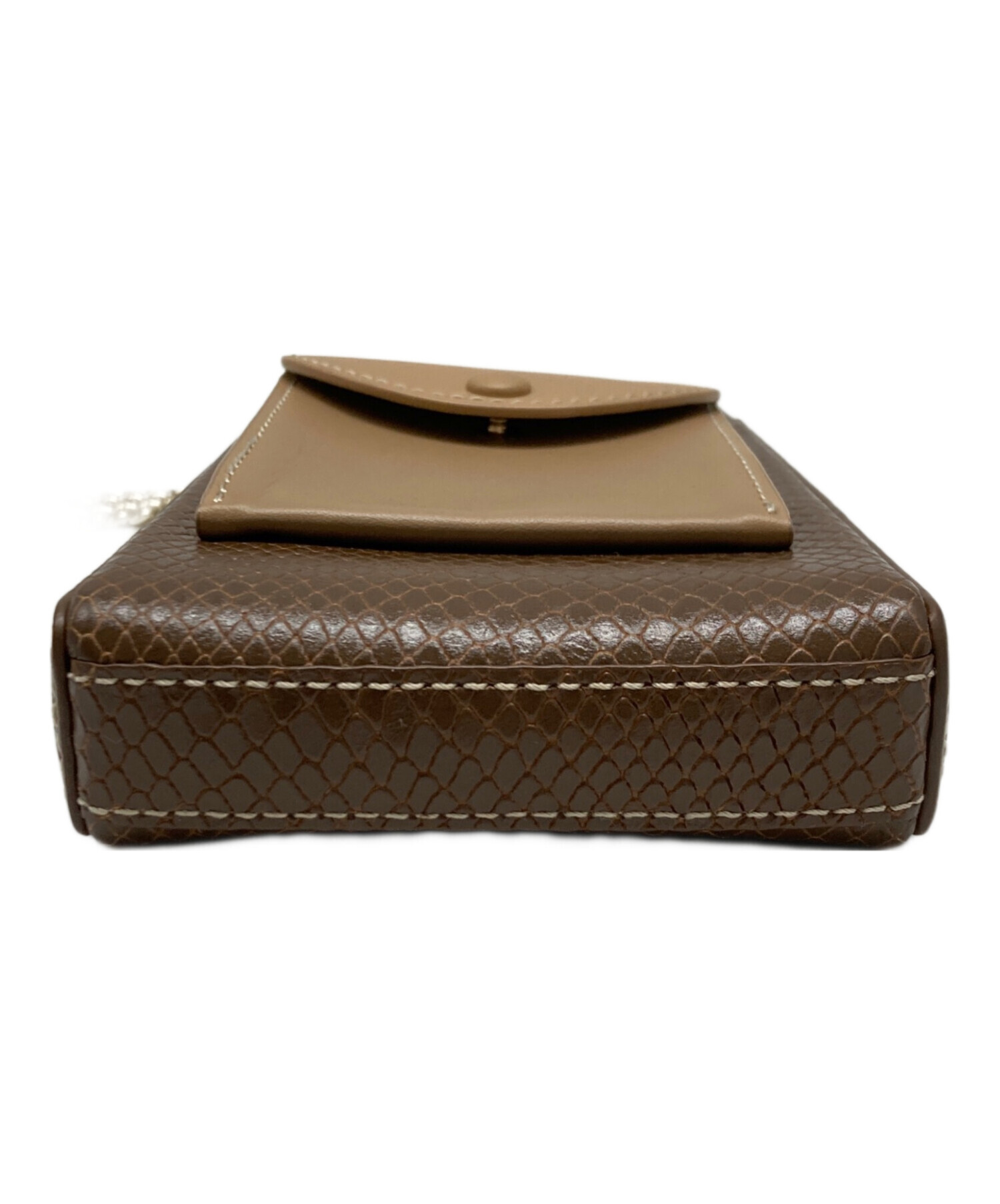 【最終お値下げ】【美品】CAFUNÉ ブラウン ショルダーバッグ 中古・古着通販】CAFUNE (カフネ) 型押しレザー チェーン ショルダー