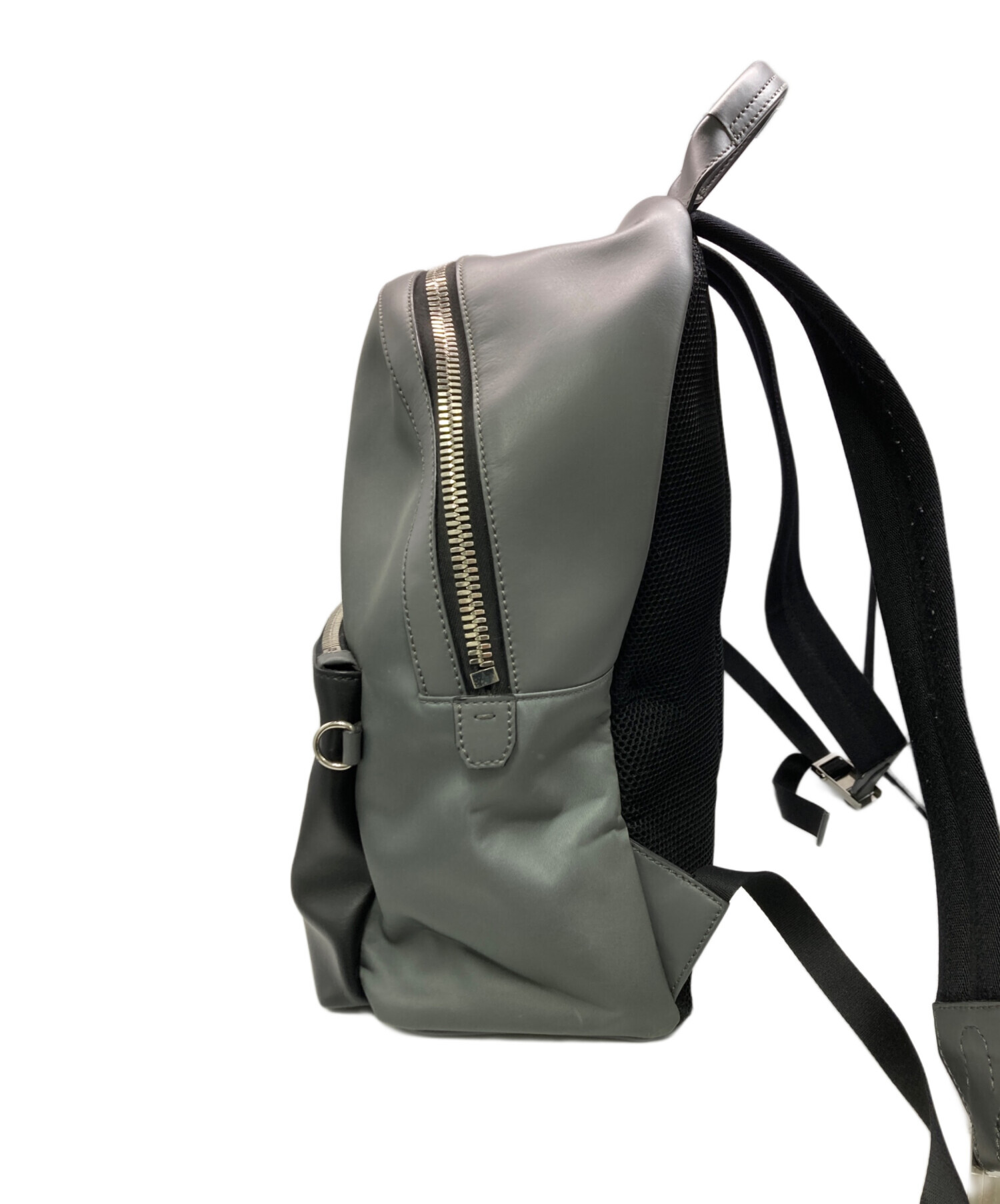 FENDI フェンディ モンスター セレリア バックパック グレー 中古・古着通販】FENDI (フェンディ) セレリアモンスターレザー