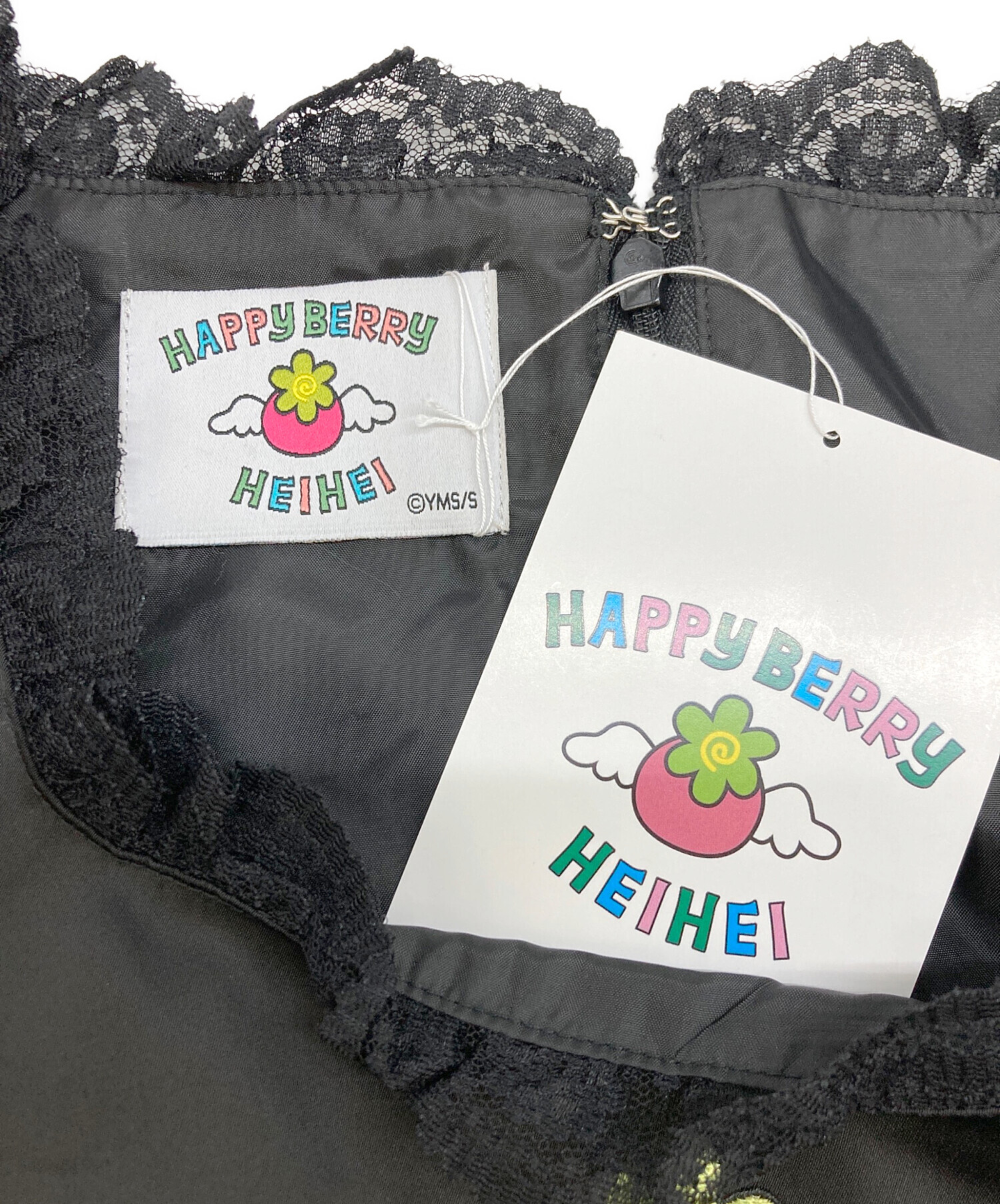 HAPPY BERRY HEIHEI ワンピース ブラック HAPPY BERRY HEIHEI ワンピース ブラック - メルカリ