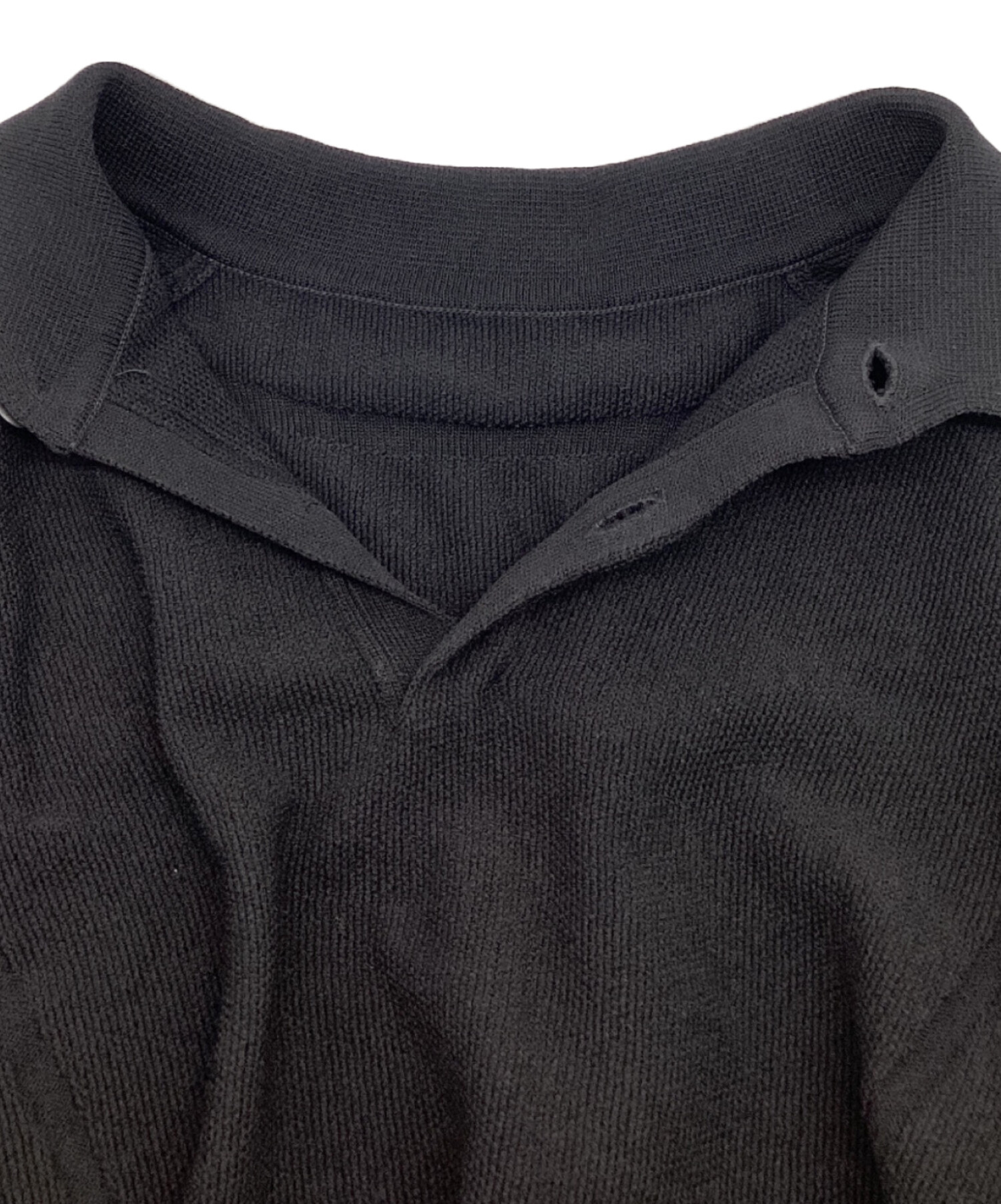 ISSEY MIYAKE 幾何学模様 ブラックポロシャツ ISSEY MIYAKE 幾何学模様 ブラックポロシャツ