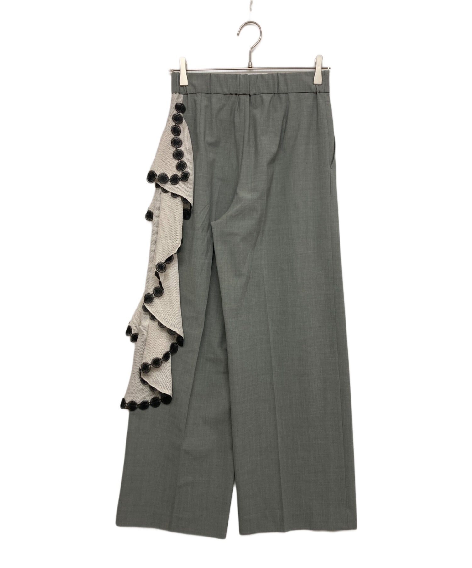 中古・古着通販】ADORE (アドーア) レノクロスラッフルパンツ グレー