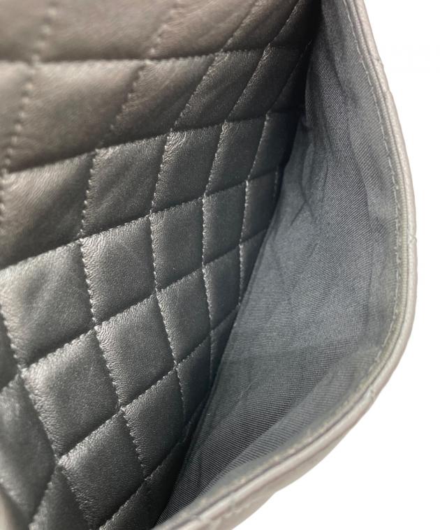 中古・古着通販】CHANEL (シャネル) シルバー ラムスキン クラッチ