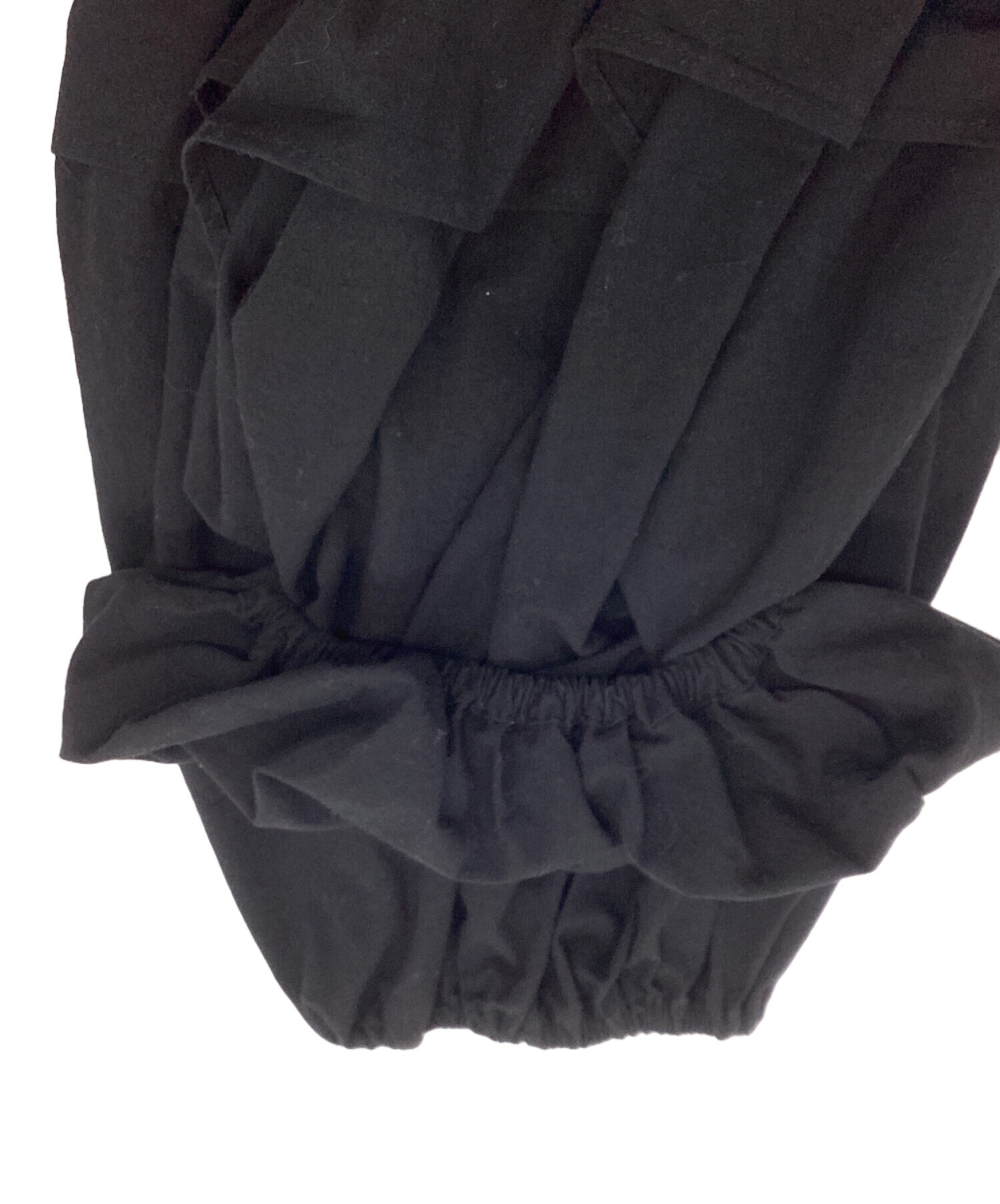 お*。様 パピエ　papier Louise blouse ブラック 中古・古着通販】papier (パピエ) Holder blouse ブラック サイズ:SIZE