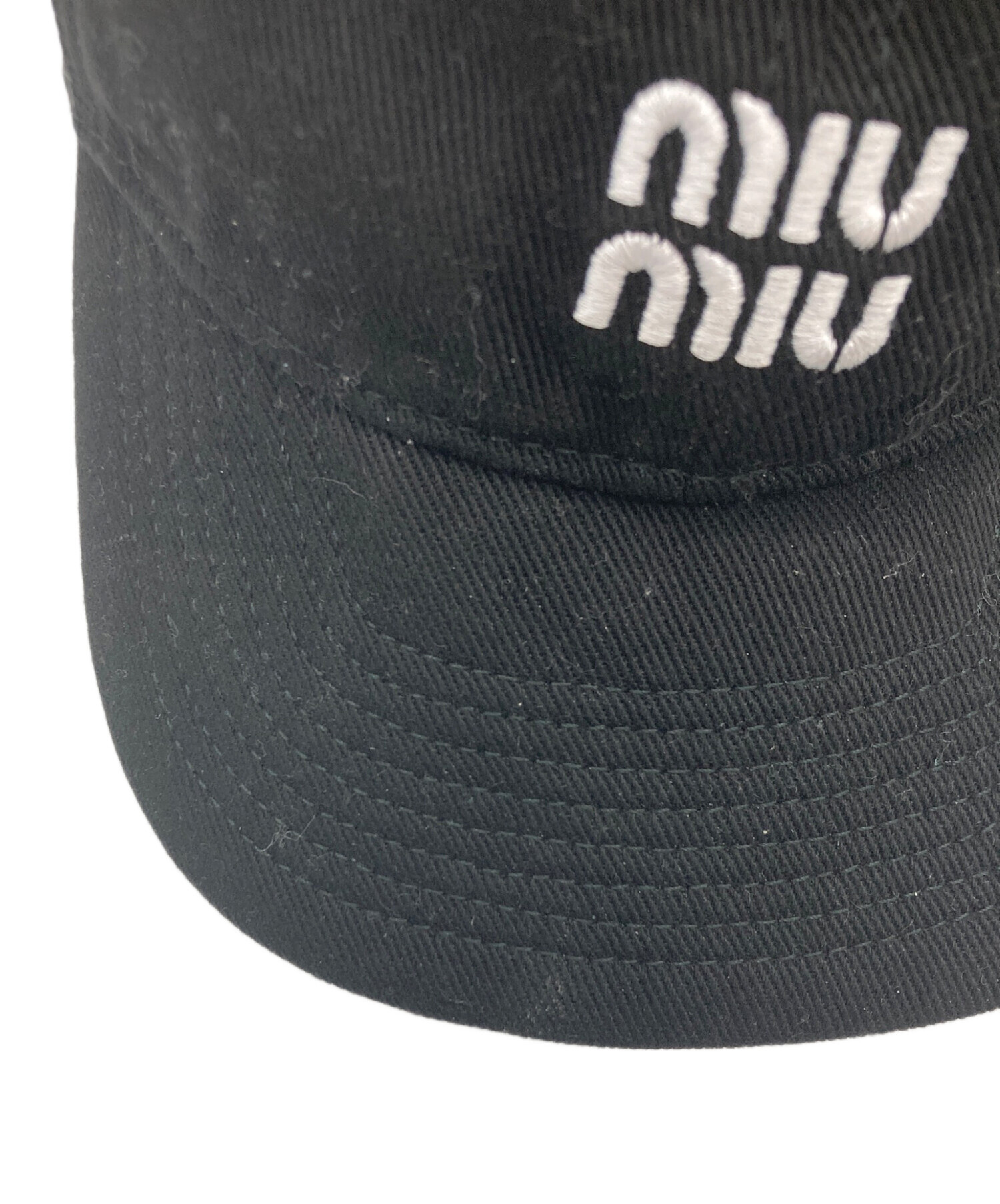 中古・古着通販】MIU MIU (ミュウミュウ) ベースボールキャップ