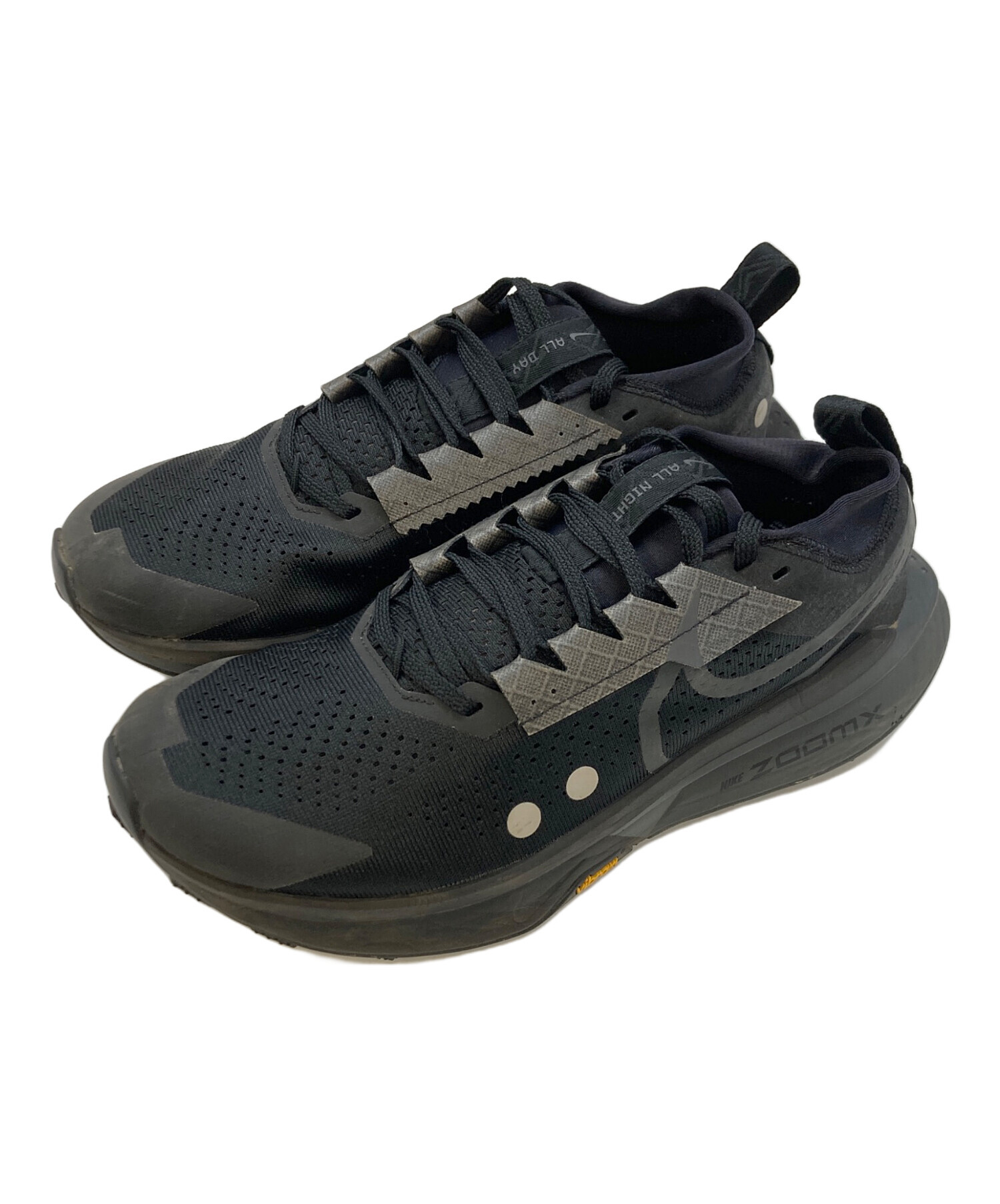 中古・古着通販】NIKE (ナイキ) Zegama Trail 2 ブラック サイズ 