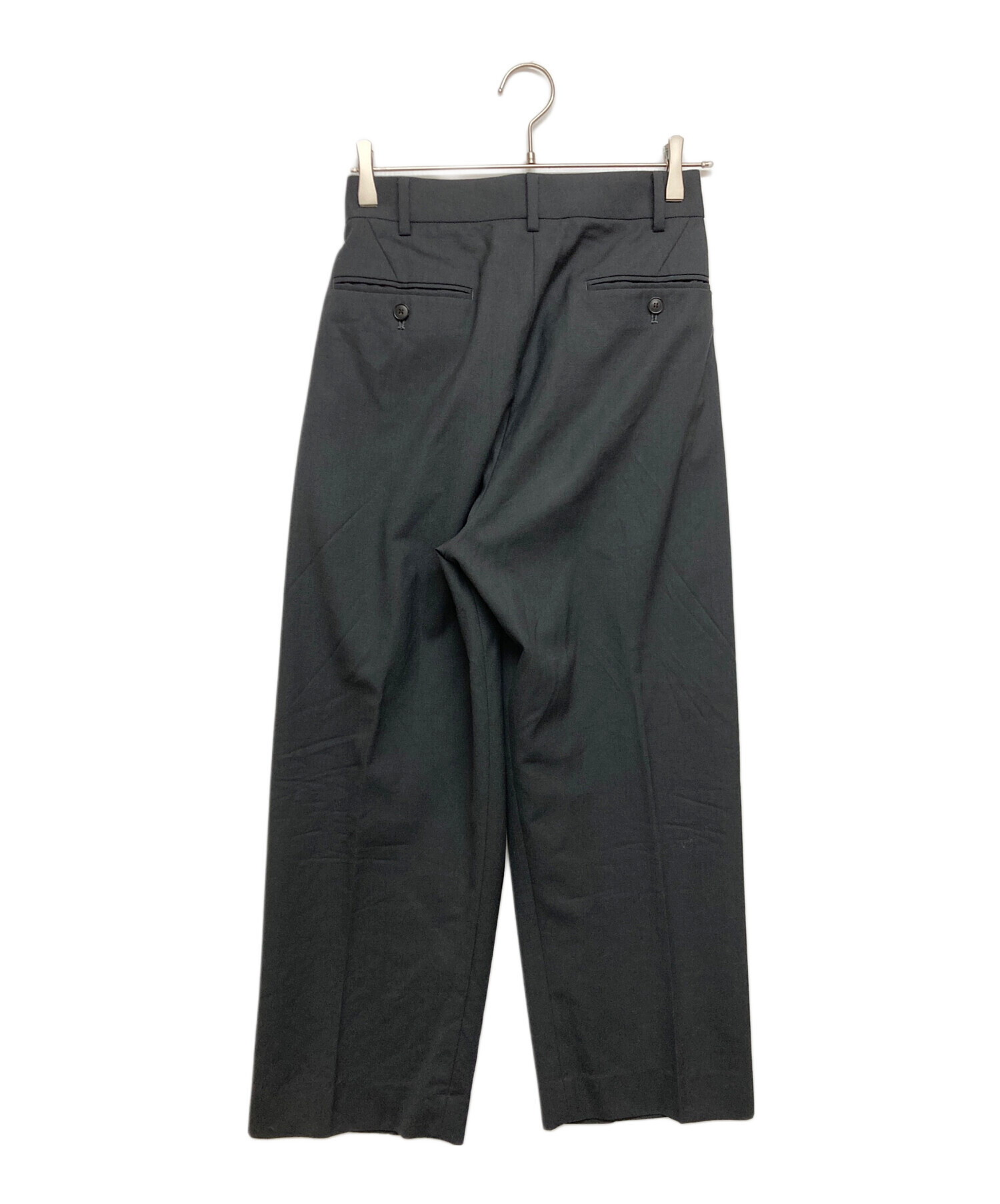 【未使用品】YLEVE WOOL TROPICAL スラックス 中古・古着通販】YLEVE (イレーヴ) WOOL TROPICAL TRウールスラックス