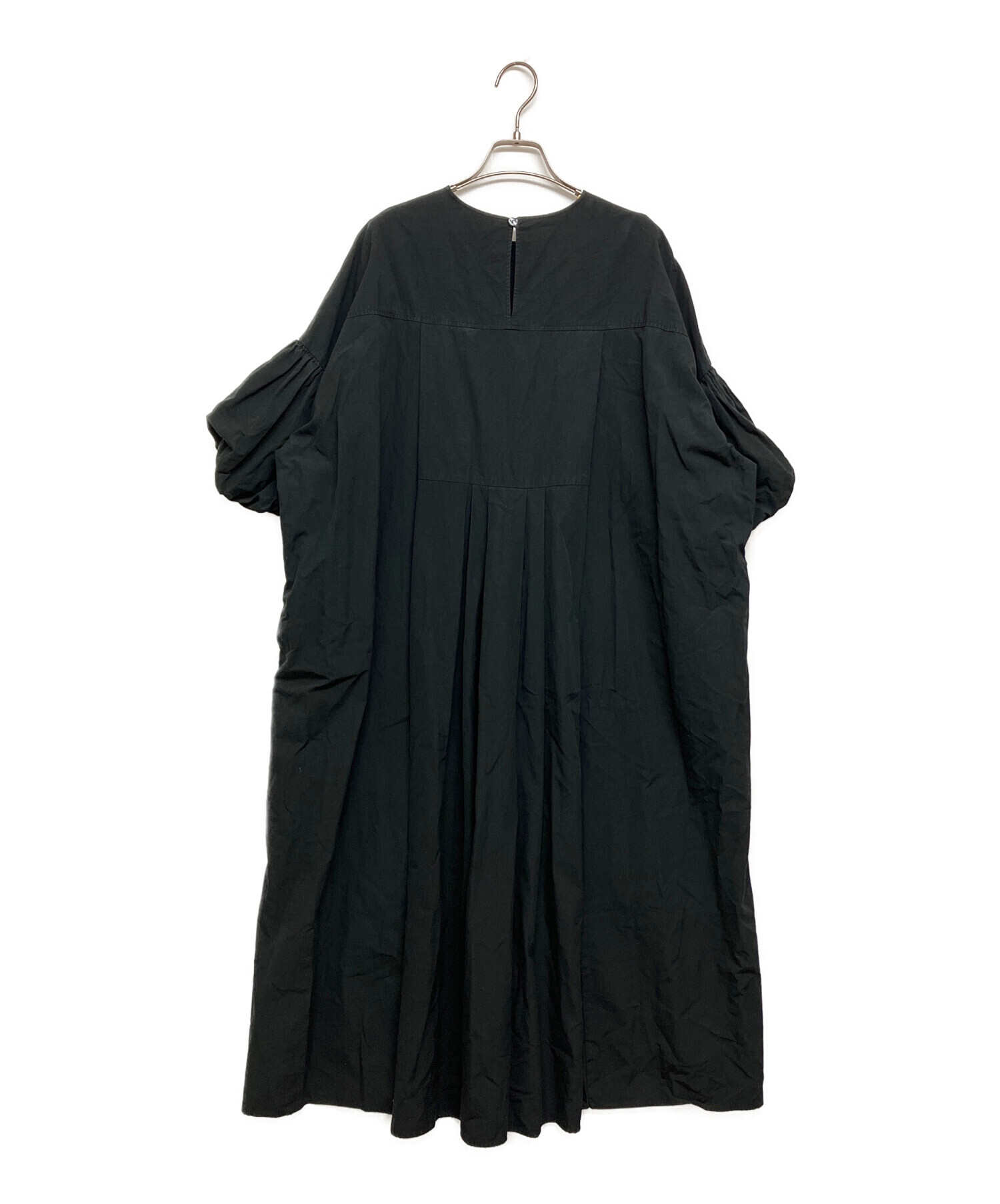 【美品】ENFOLD 22SS バルーンスリーブワンピース　黒　日本製 中古・古着通販】ENFOLD (エンフォルド) バルーンスリーブ半袖